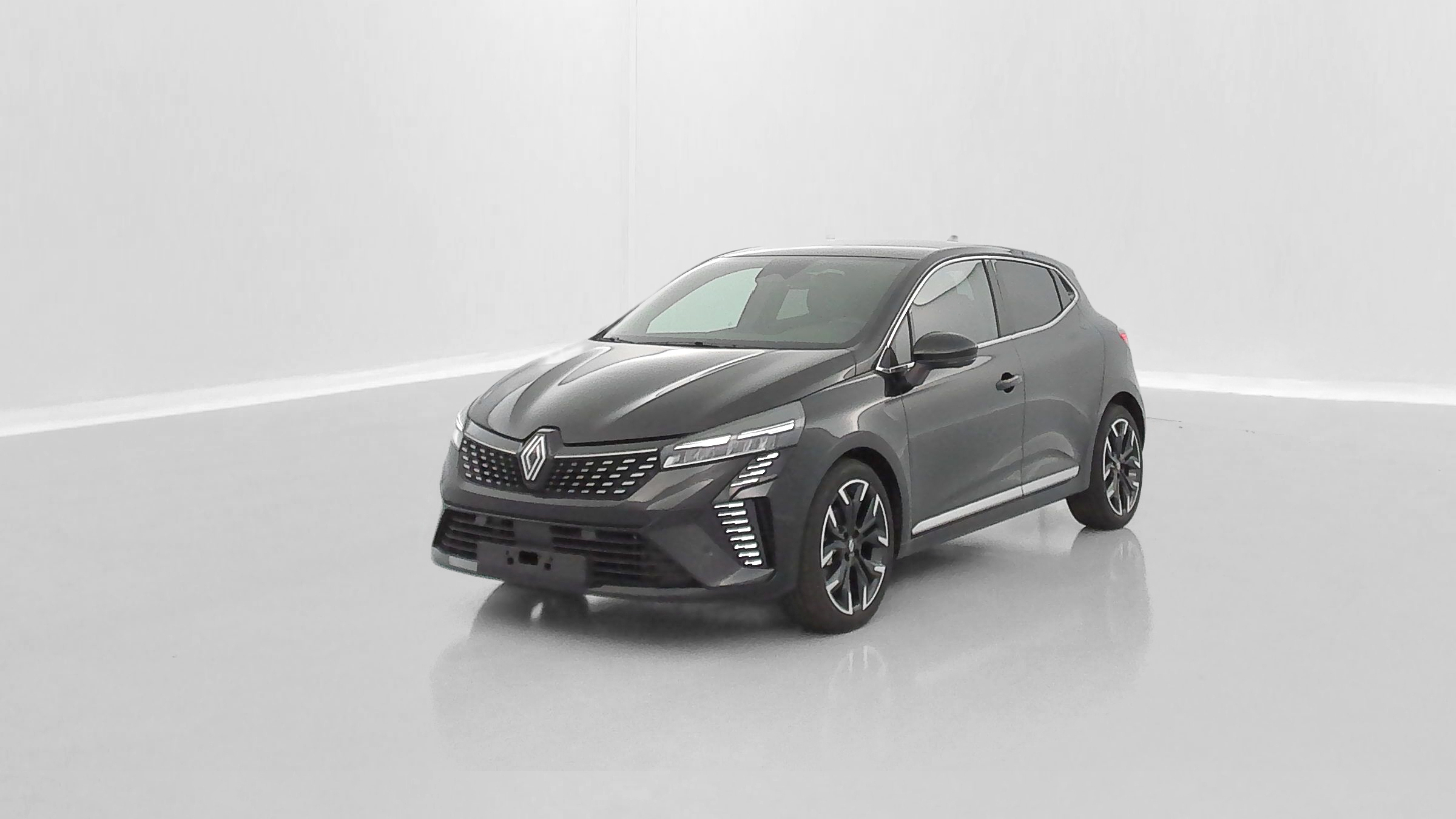 Renault Clio - Image 3