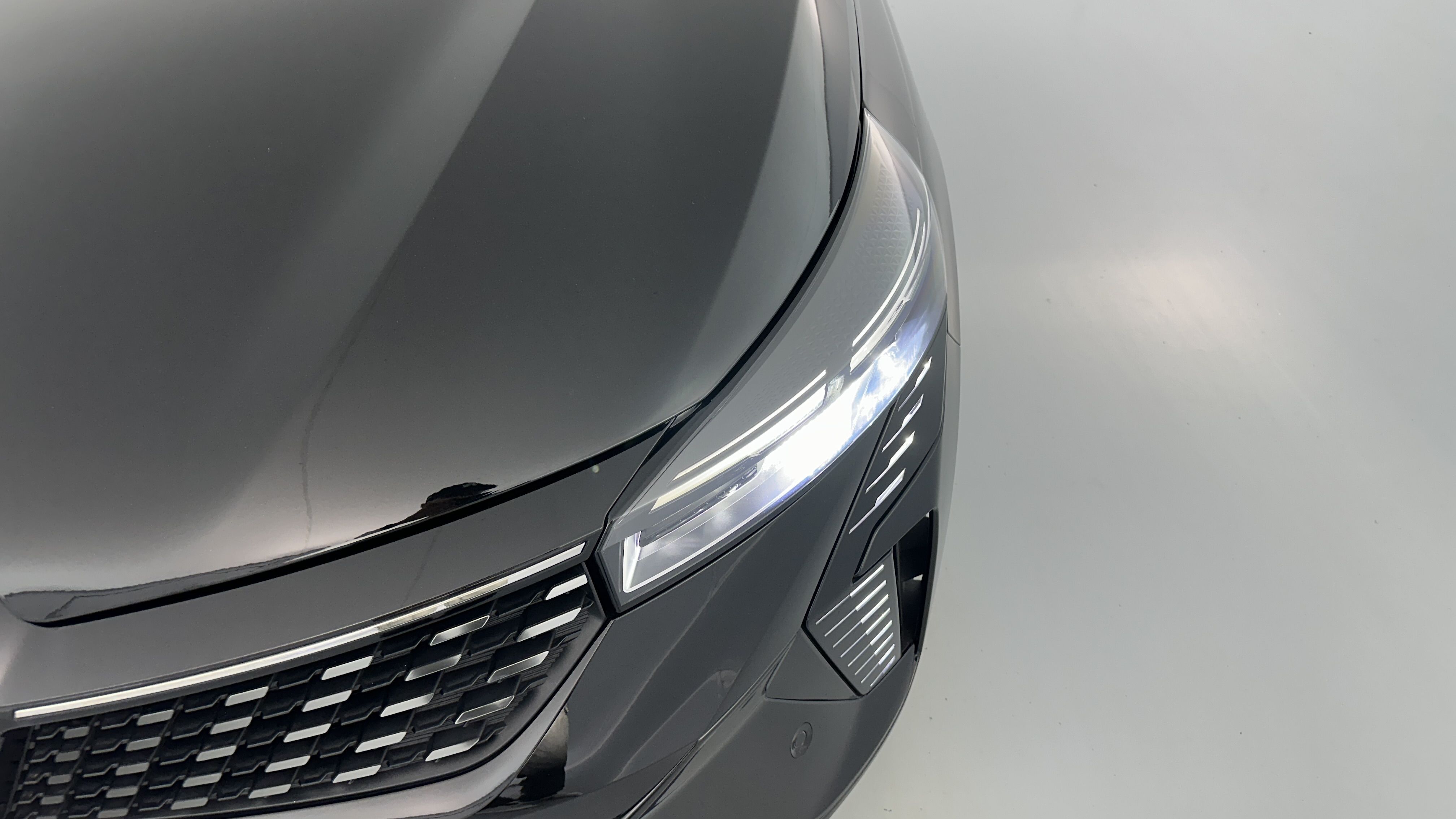 Renault Clio - Image 24