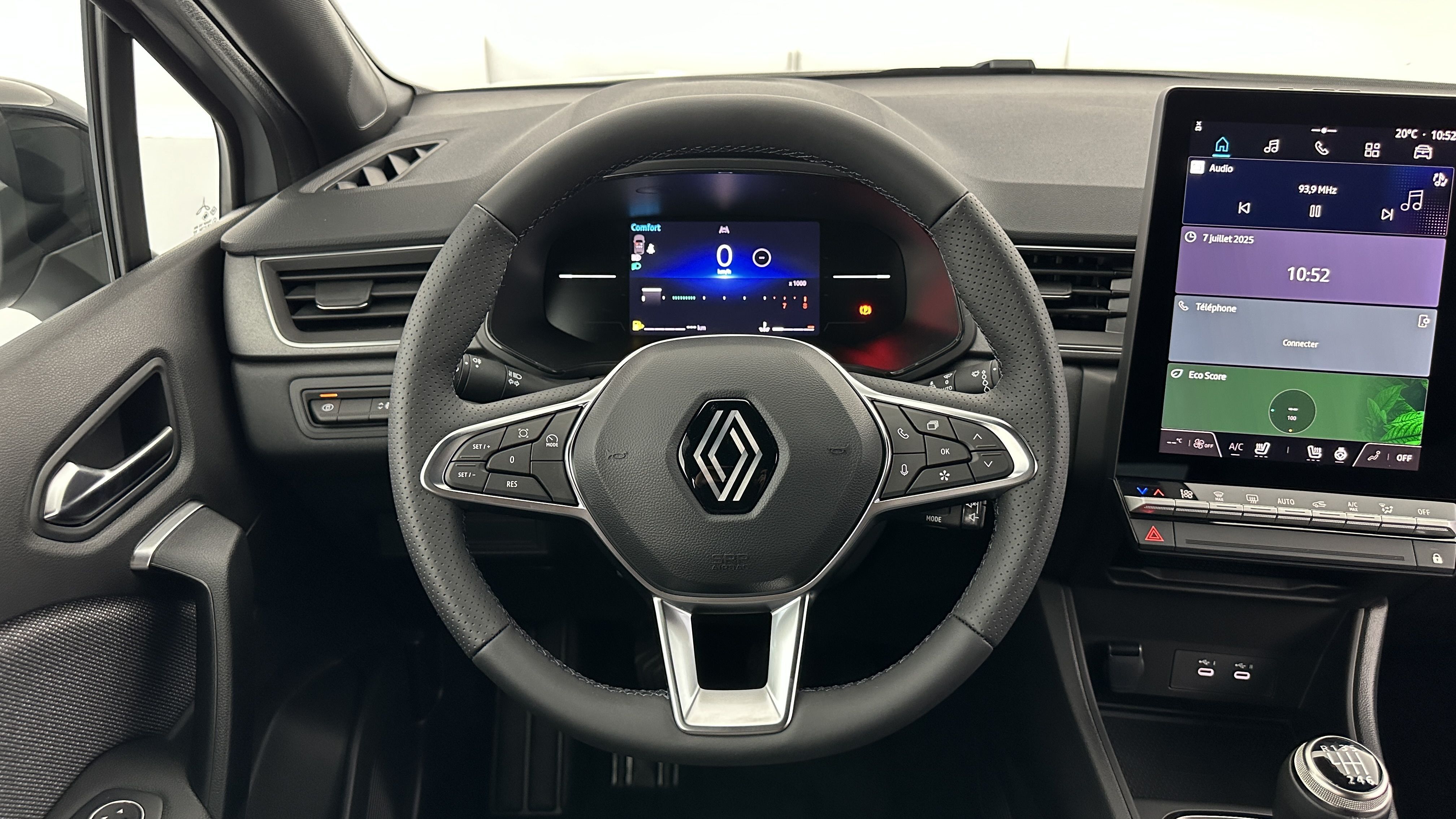 Renault Captur - Image 14