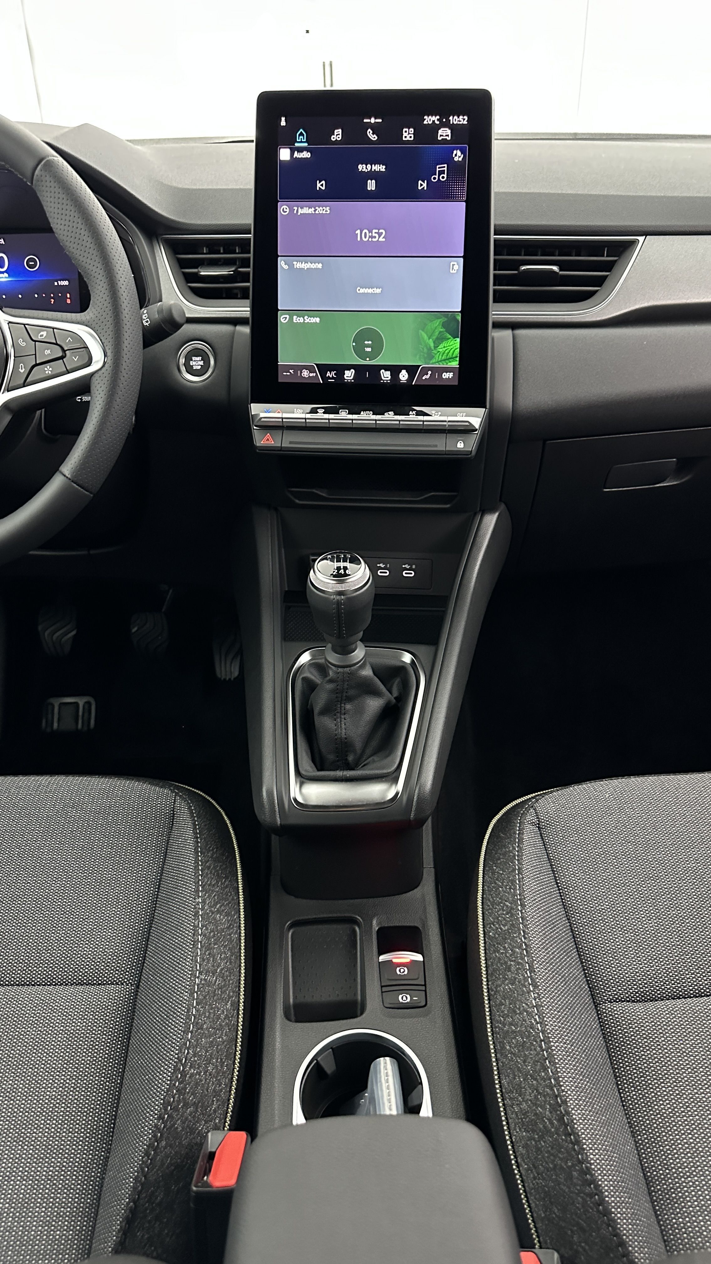 Renault Captur - Image 16