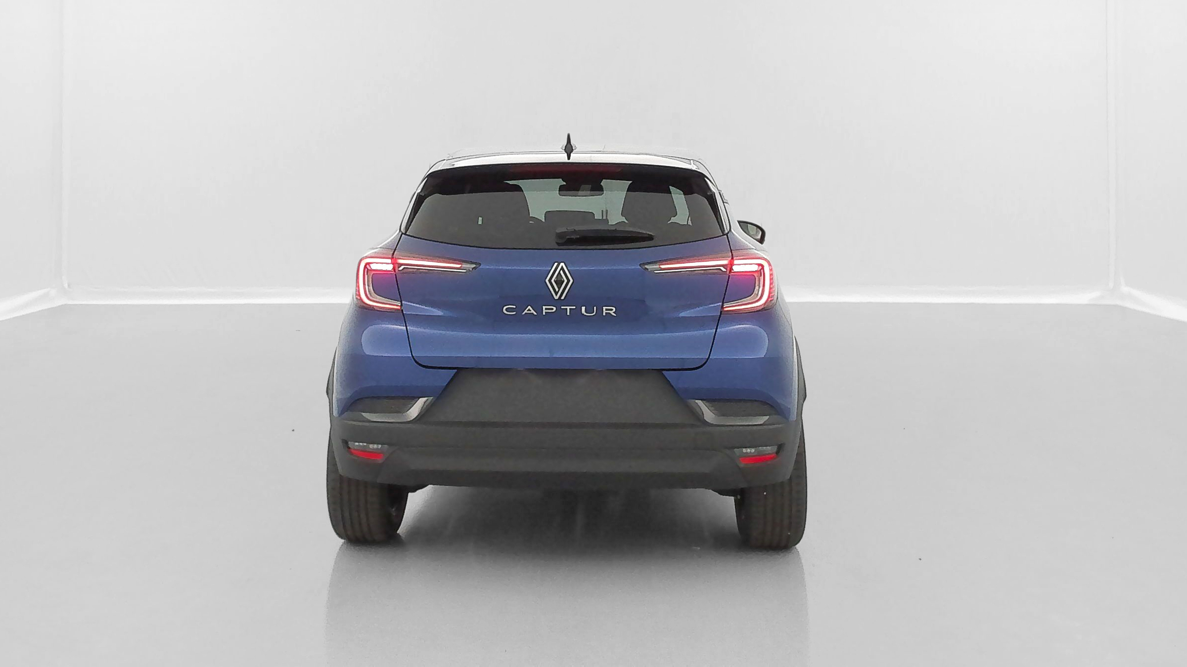 Renault Captur - Image 24