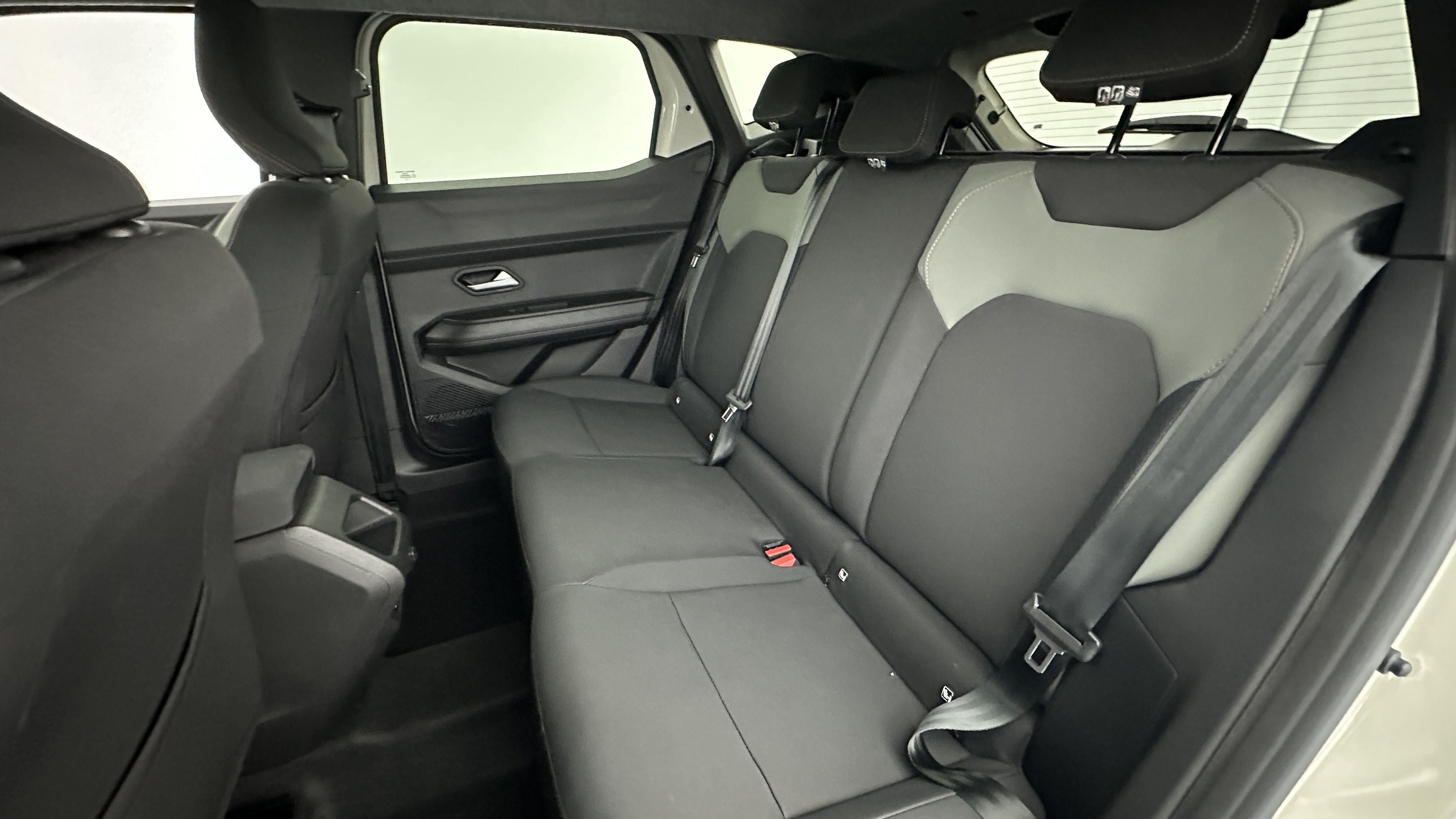 Dacia DUSTER - Image 9
