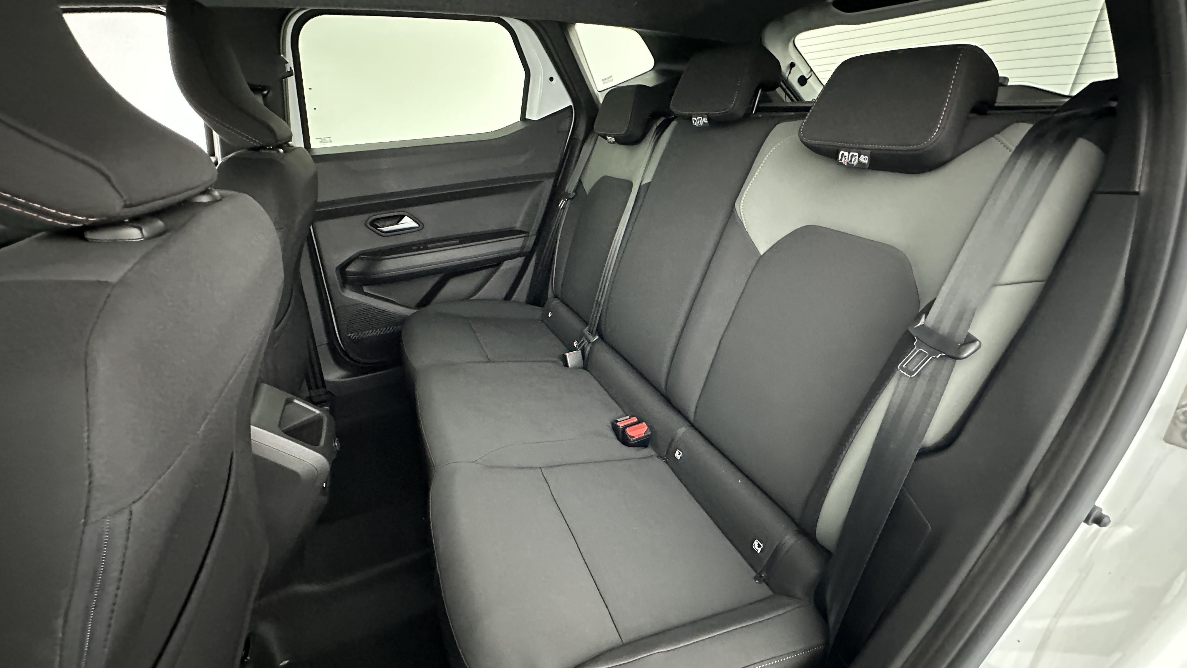 Dacia DUSTER - Image 9