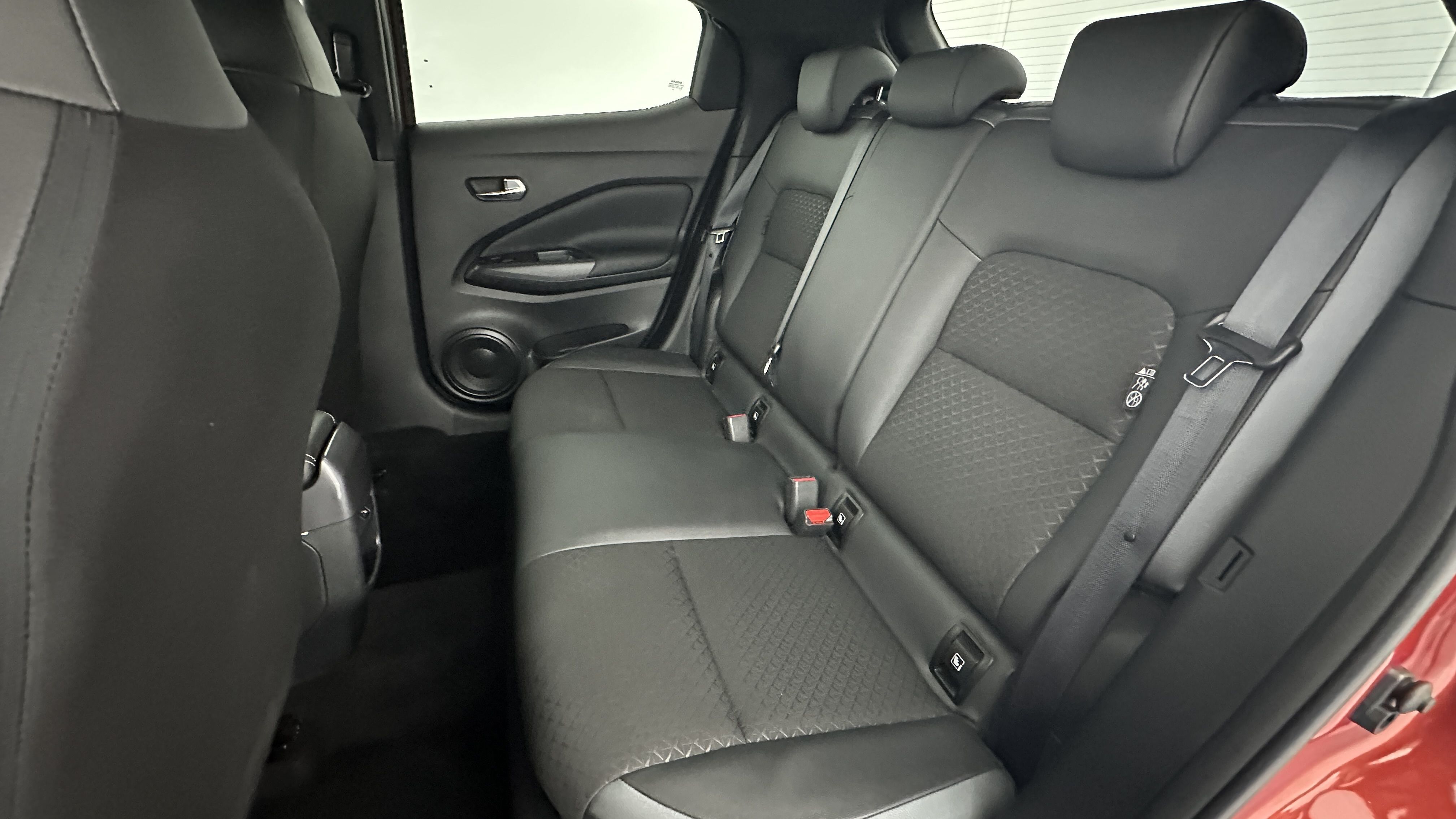 Nissan JUKE - Image 9