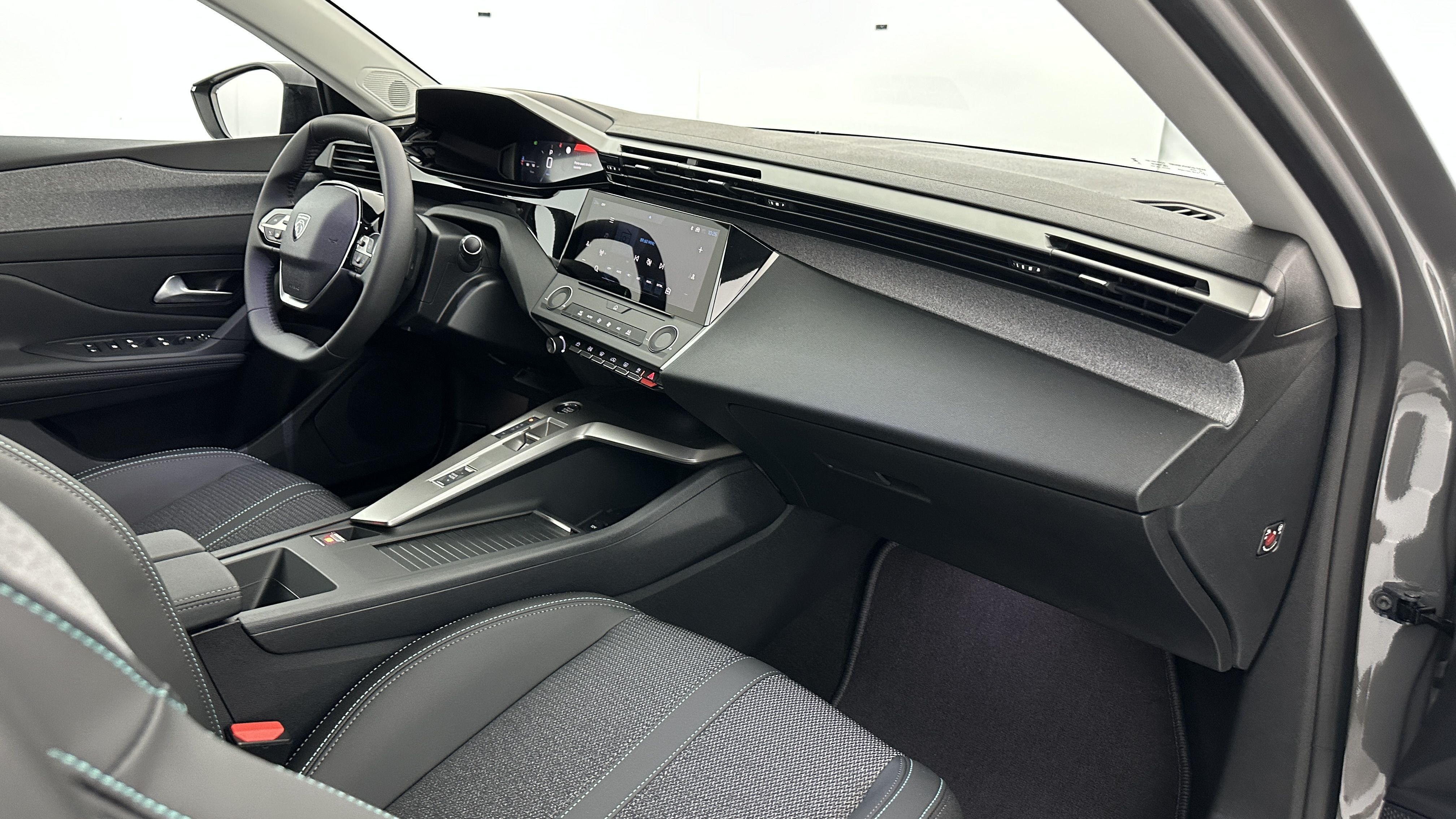 Peugeot 308 SW - Image 8