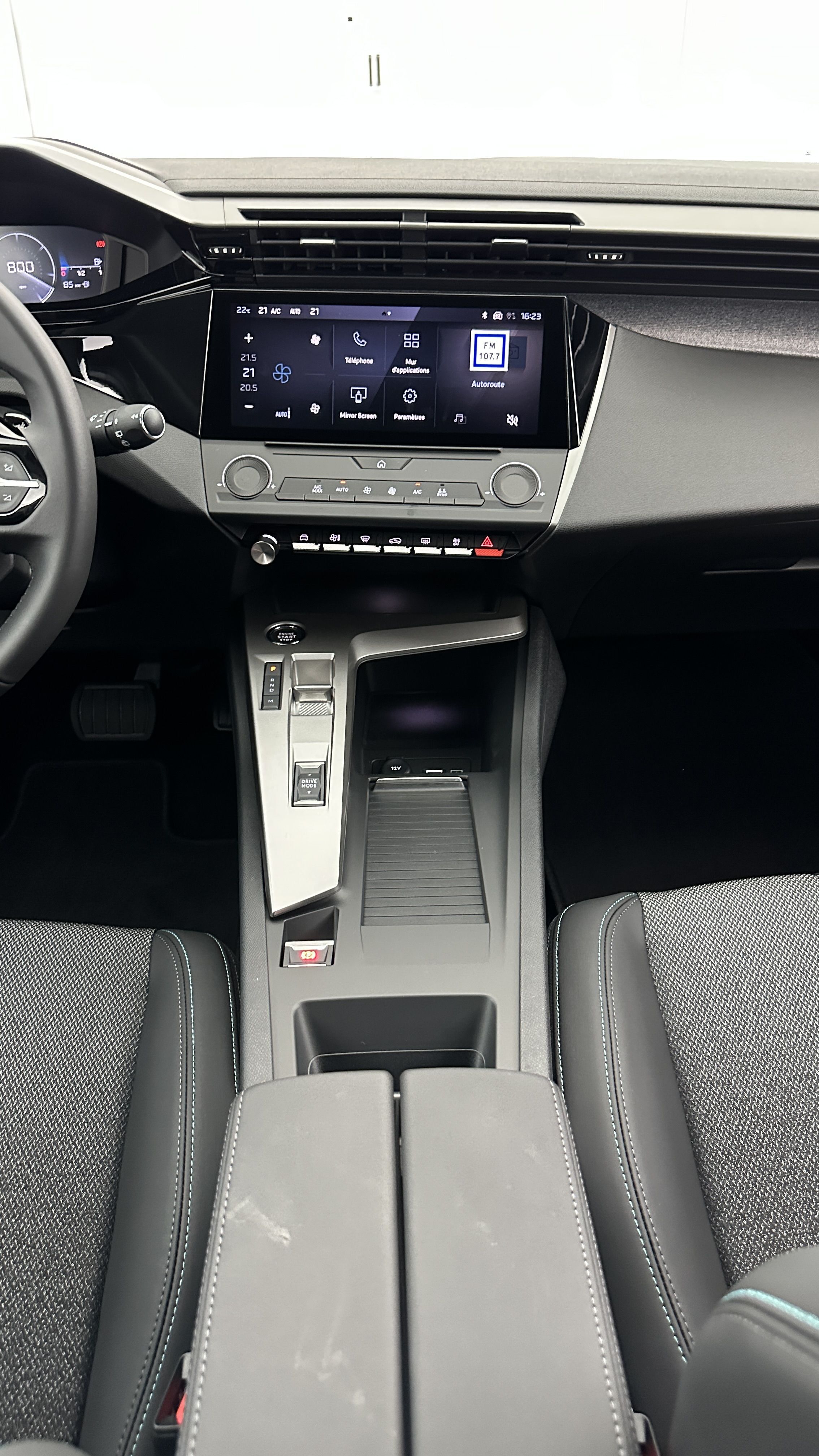 Peugeot 308 SW - Image 15