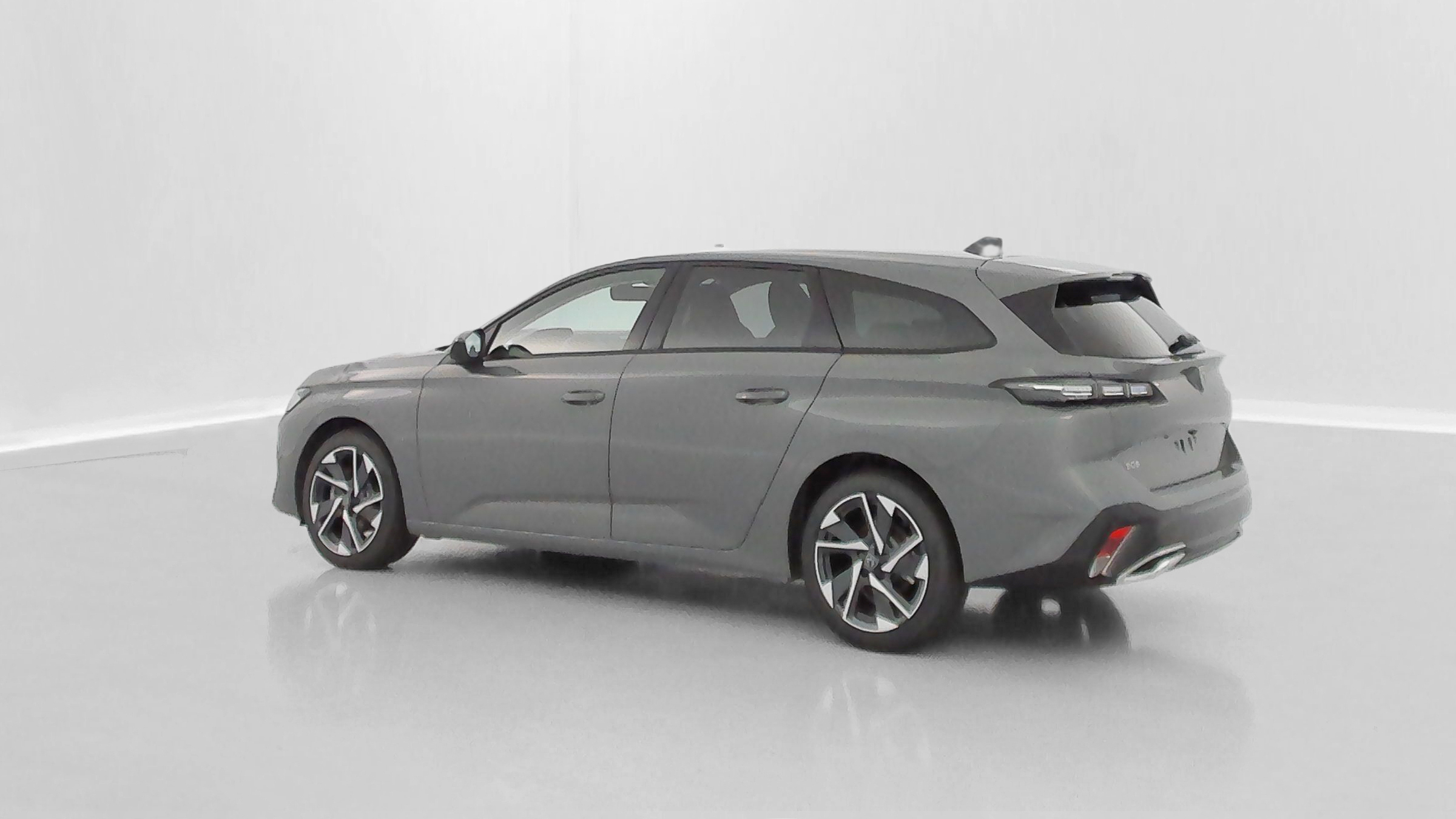 Peugeot 308 SW - Image 25