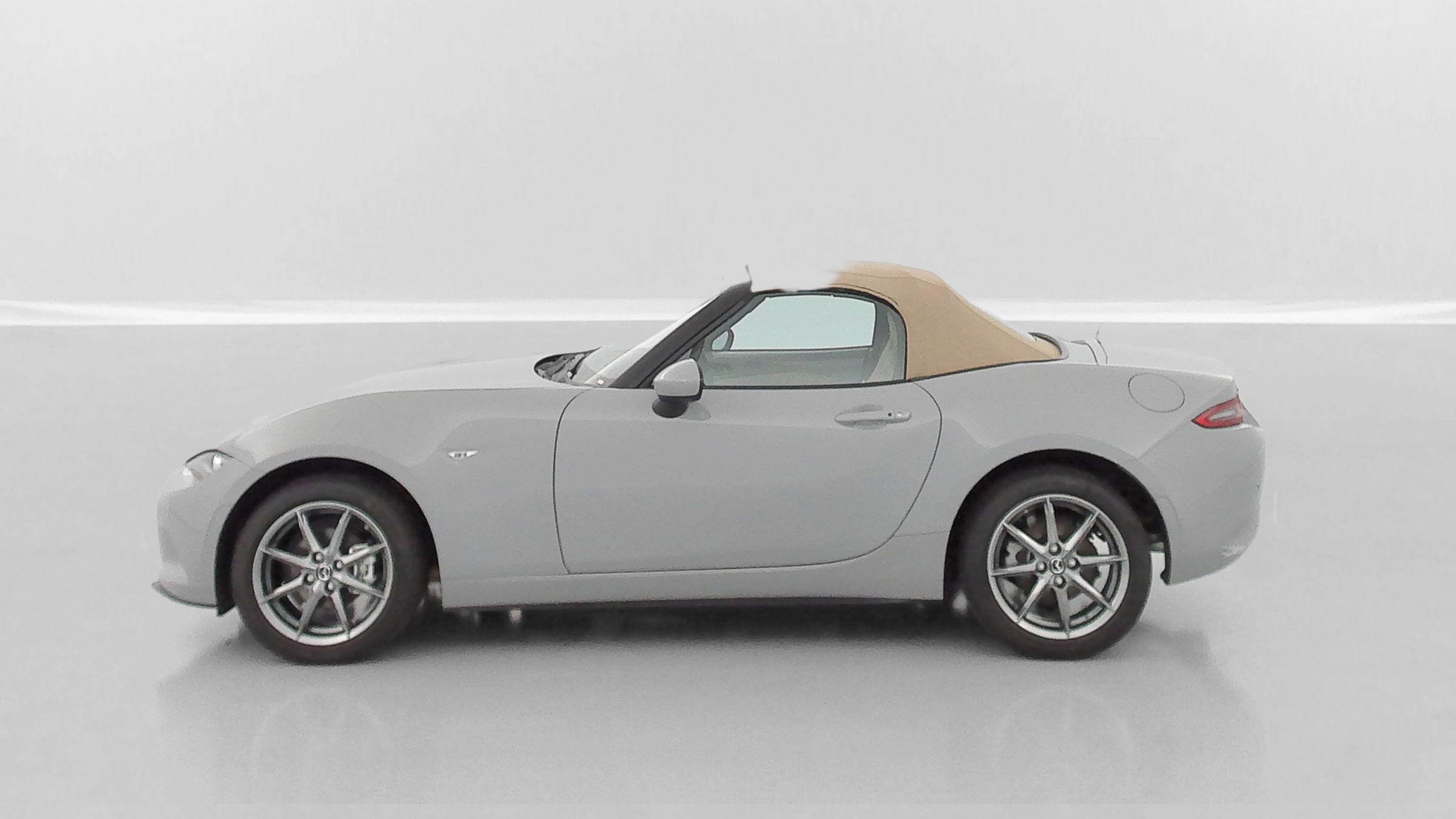 Mazda MX-5 ROADSTER - Image 4
