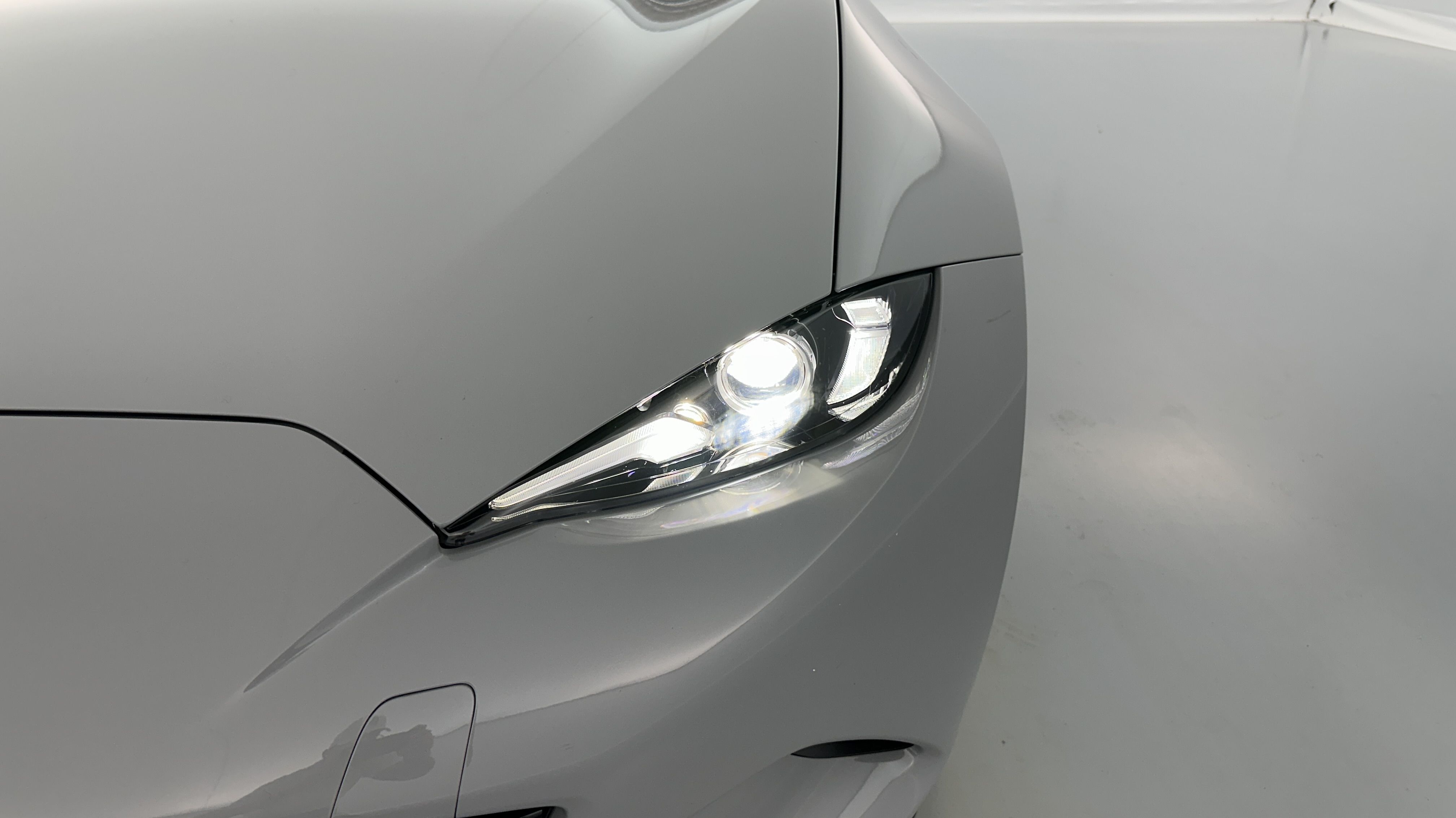 Mazda MX-5 ROADSTER - Image 21