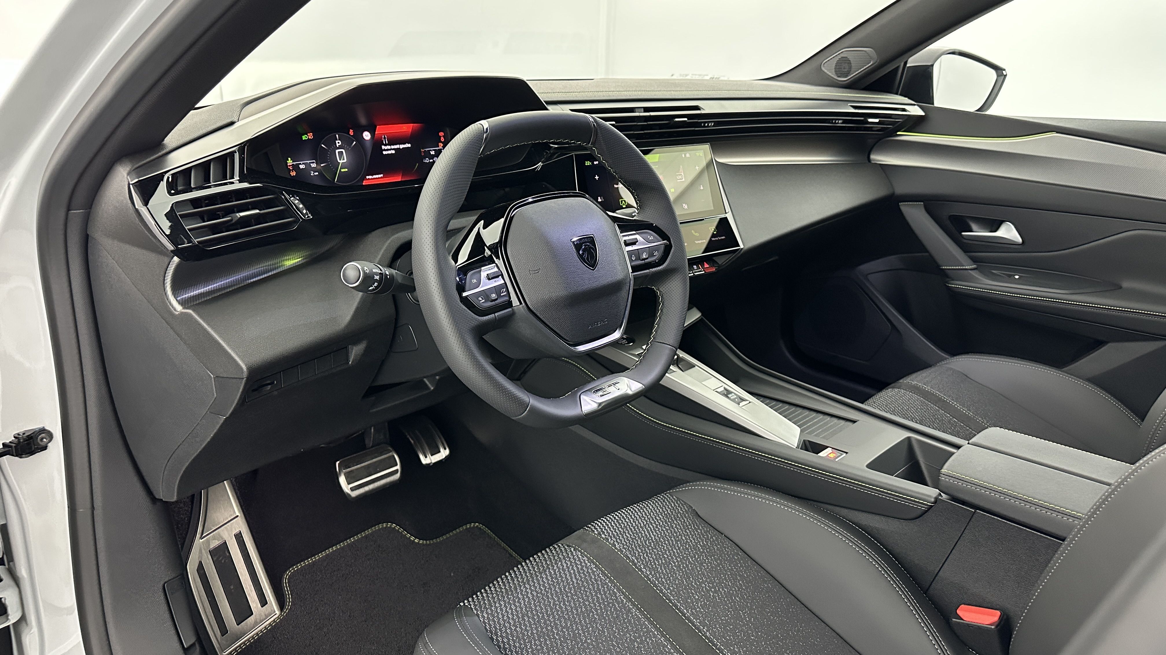 Peugeot 308 - Image 6