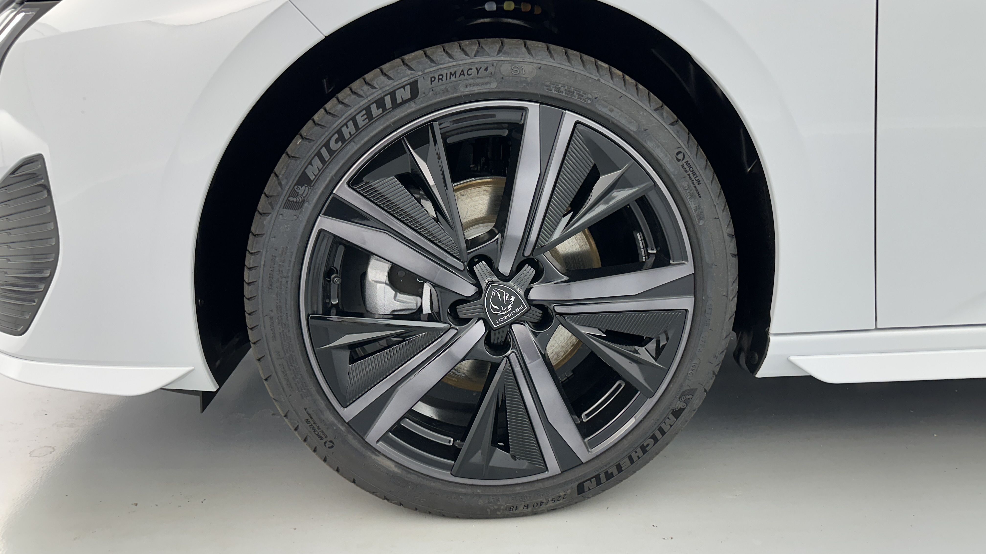 Peugeot 308 - Image 12