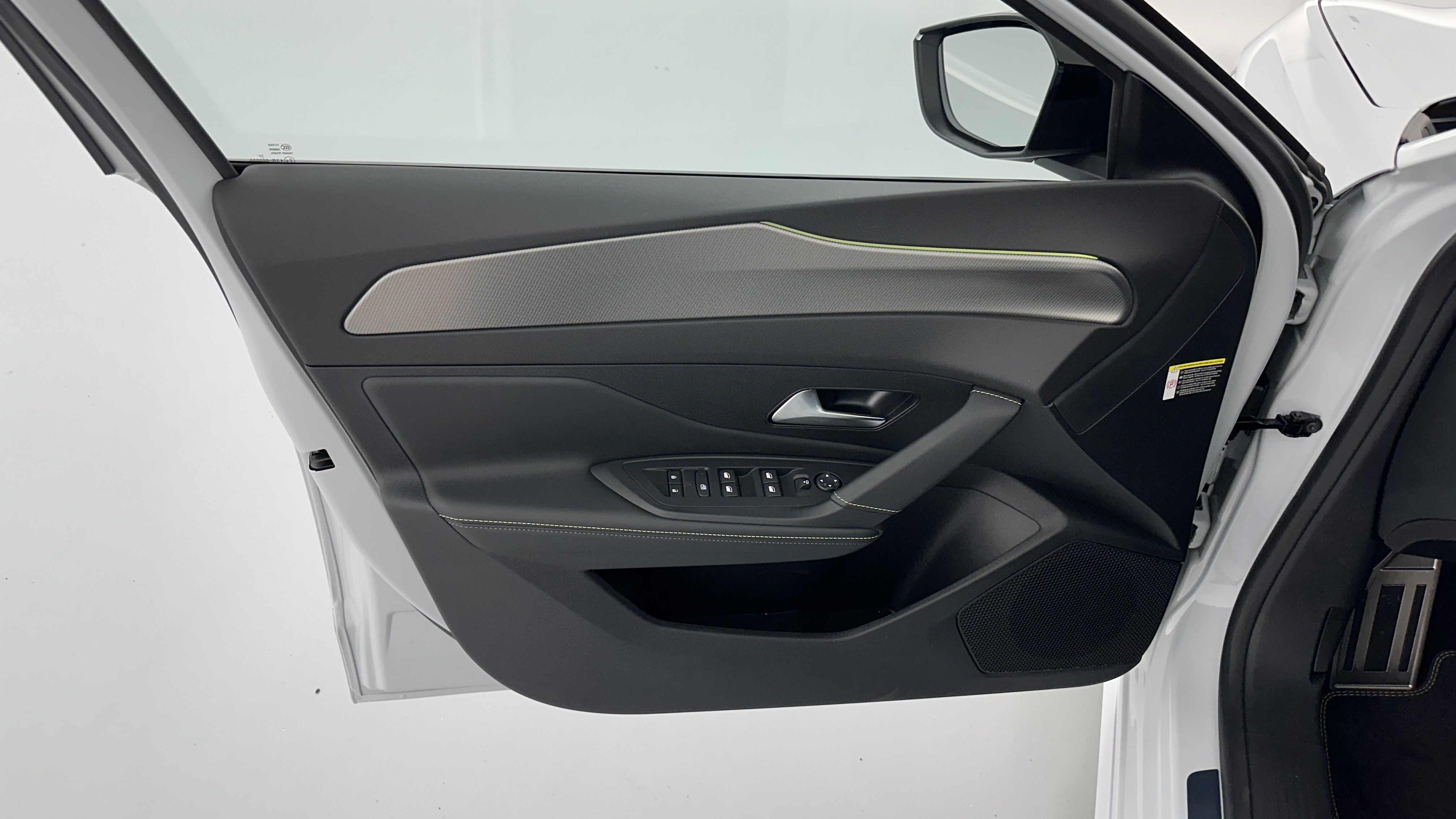 Peugeot 308 - Image 13