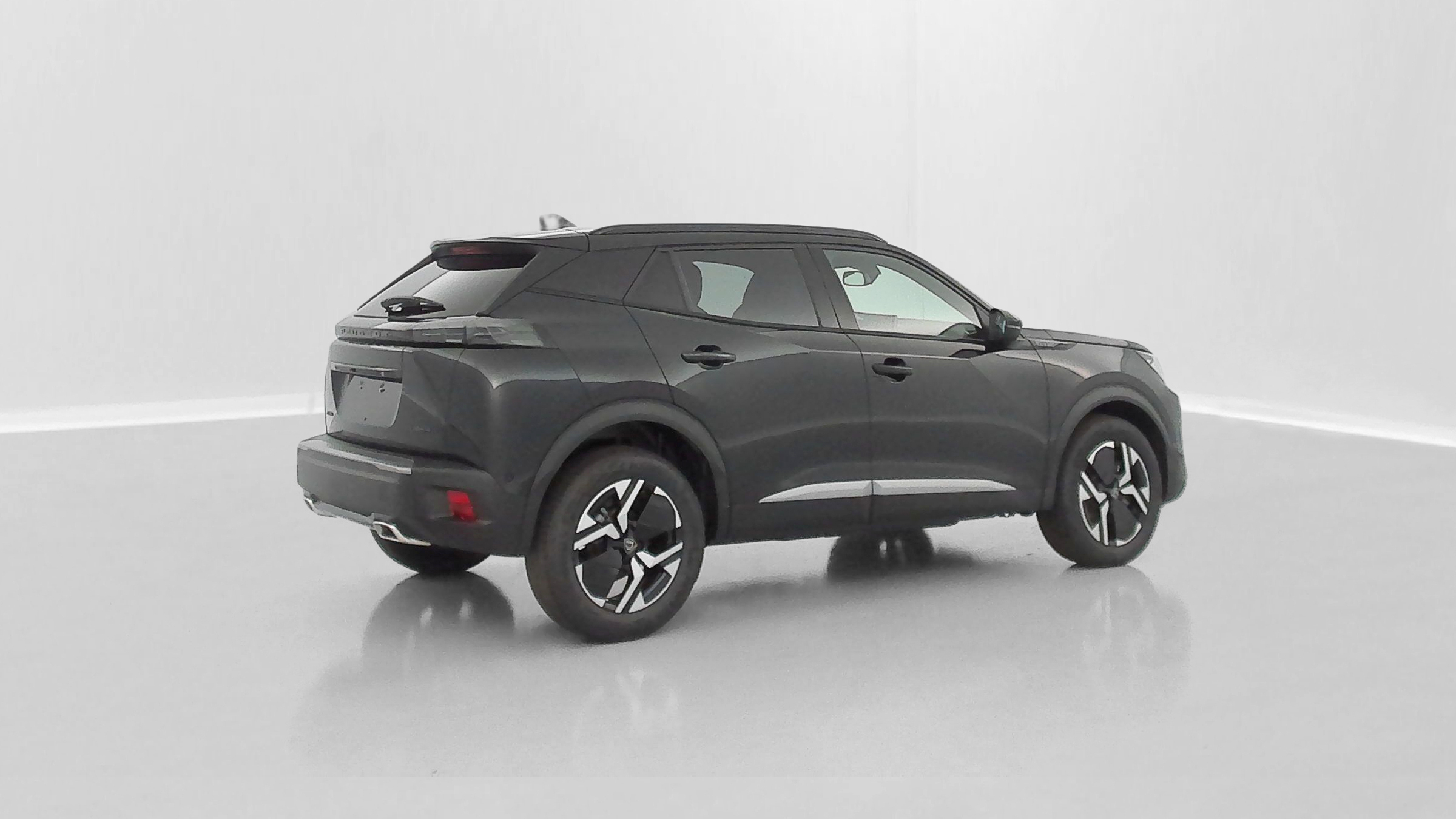 Peugeot 2008 - Image 32