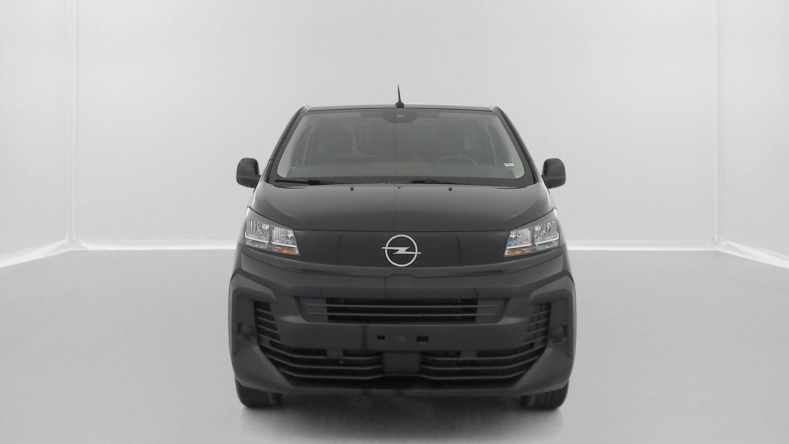 Opel Vivaro Fourgon - Image 2