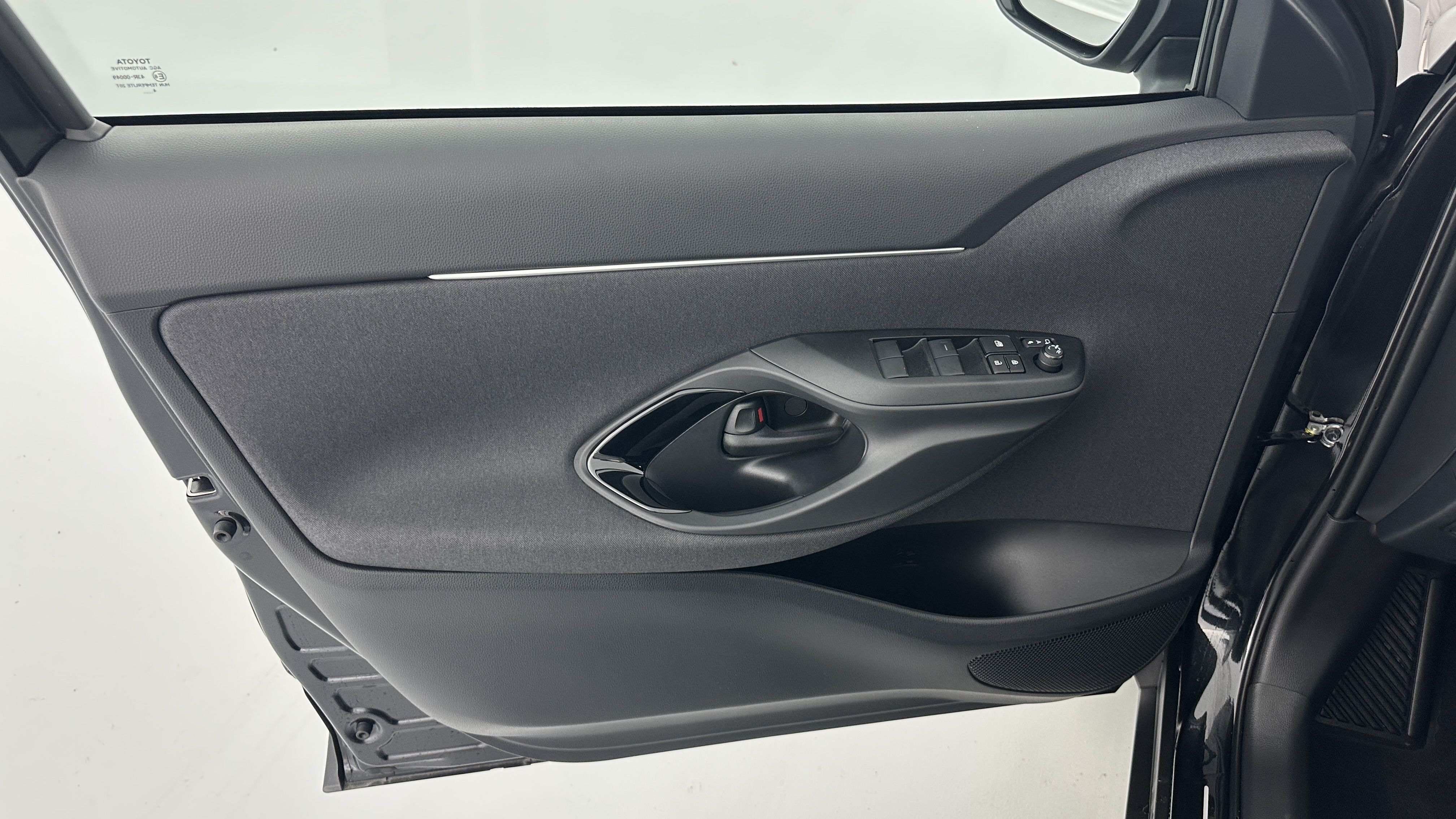 Toyota Yaris Cross Hybride - Image 13