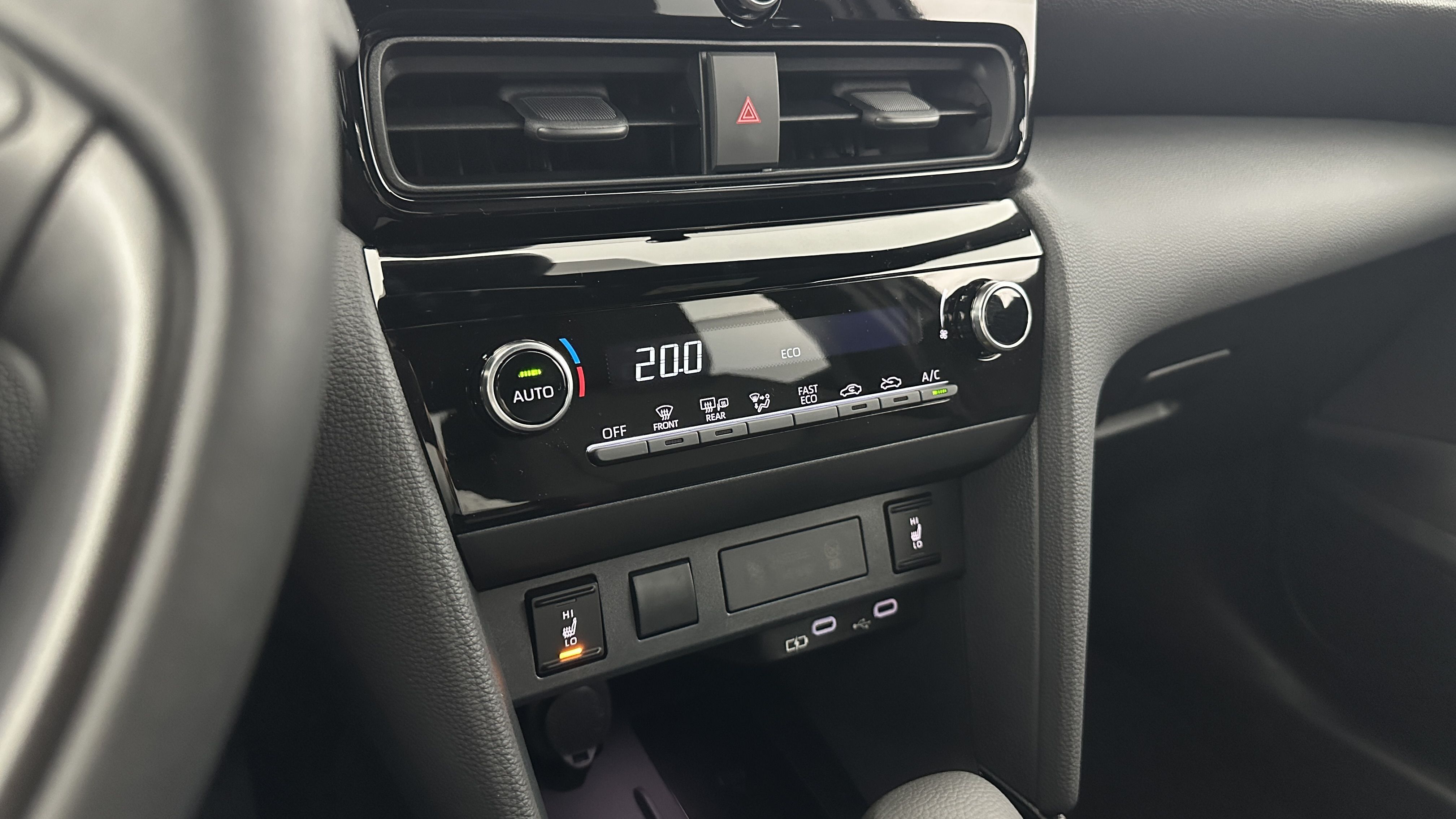 Toyota Yaris Cross Hybride - Image 19