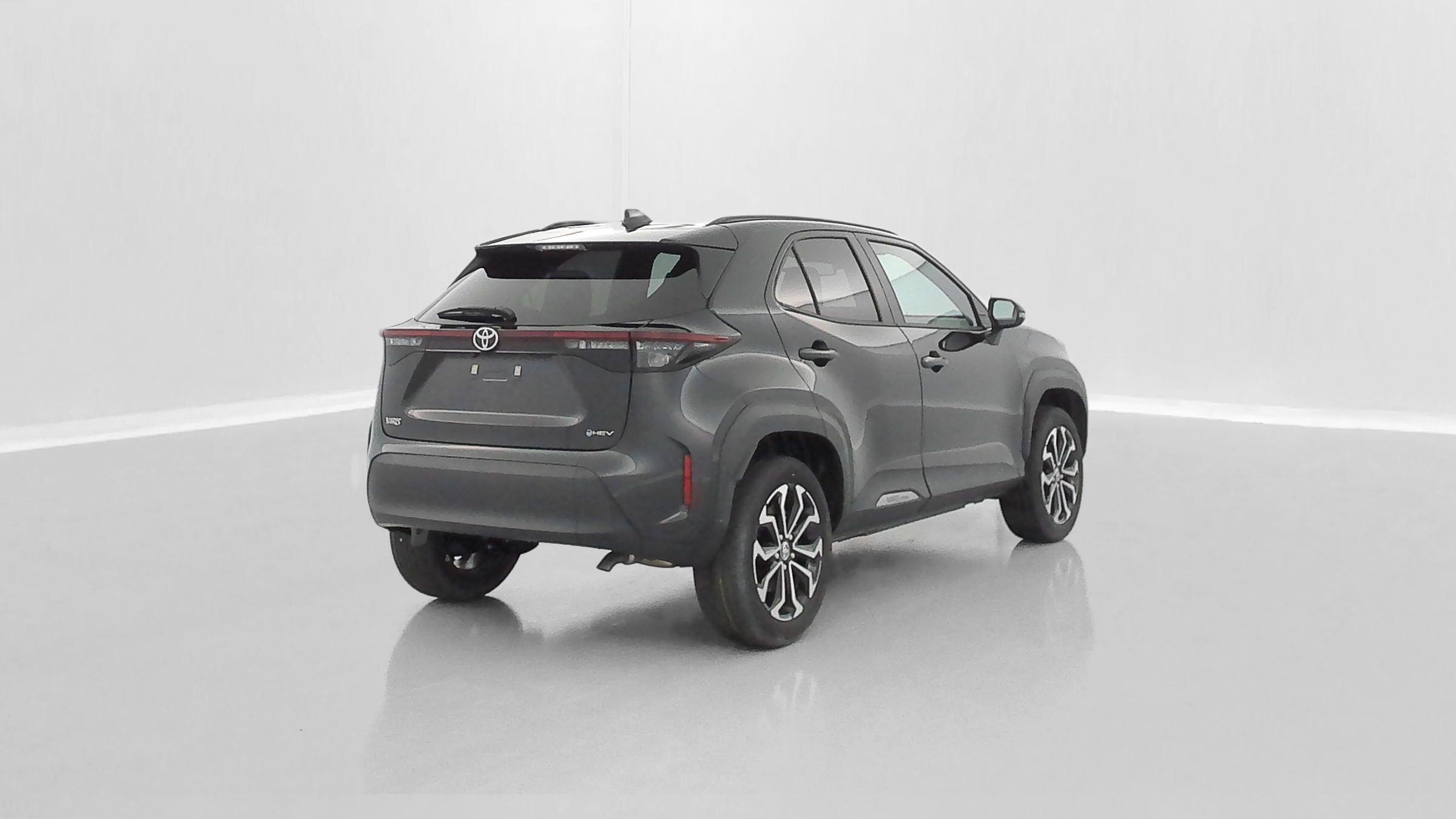 Toyota Yaris Cross Hybride - Image 24