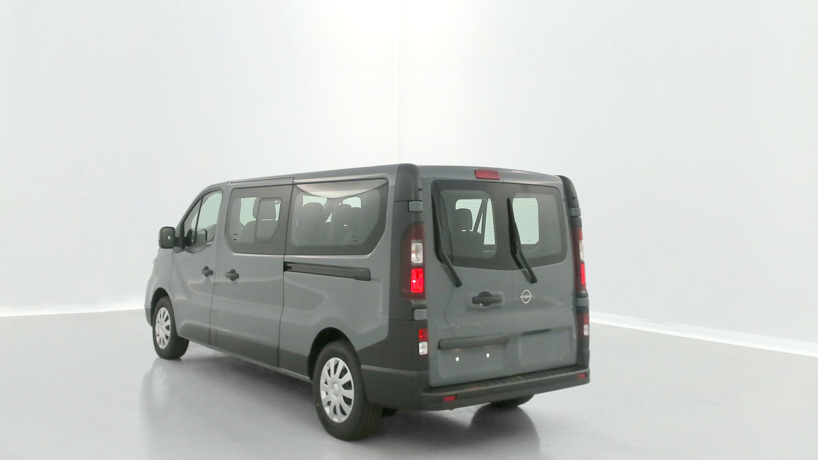 Nissan PRIMASTAR COMBI - Image 5