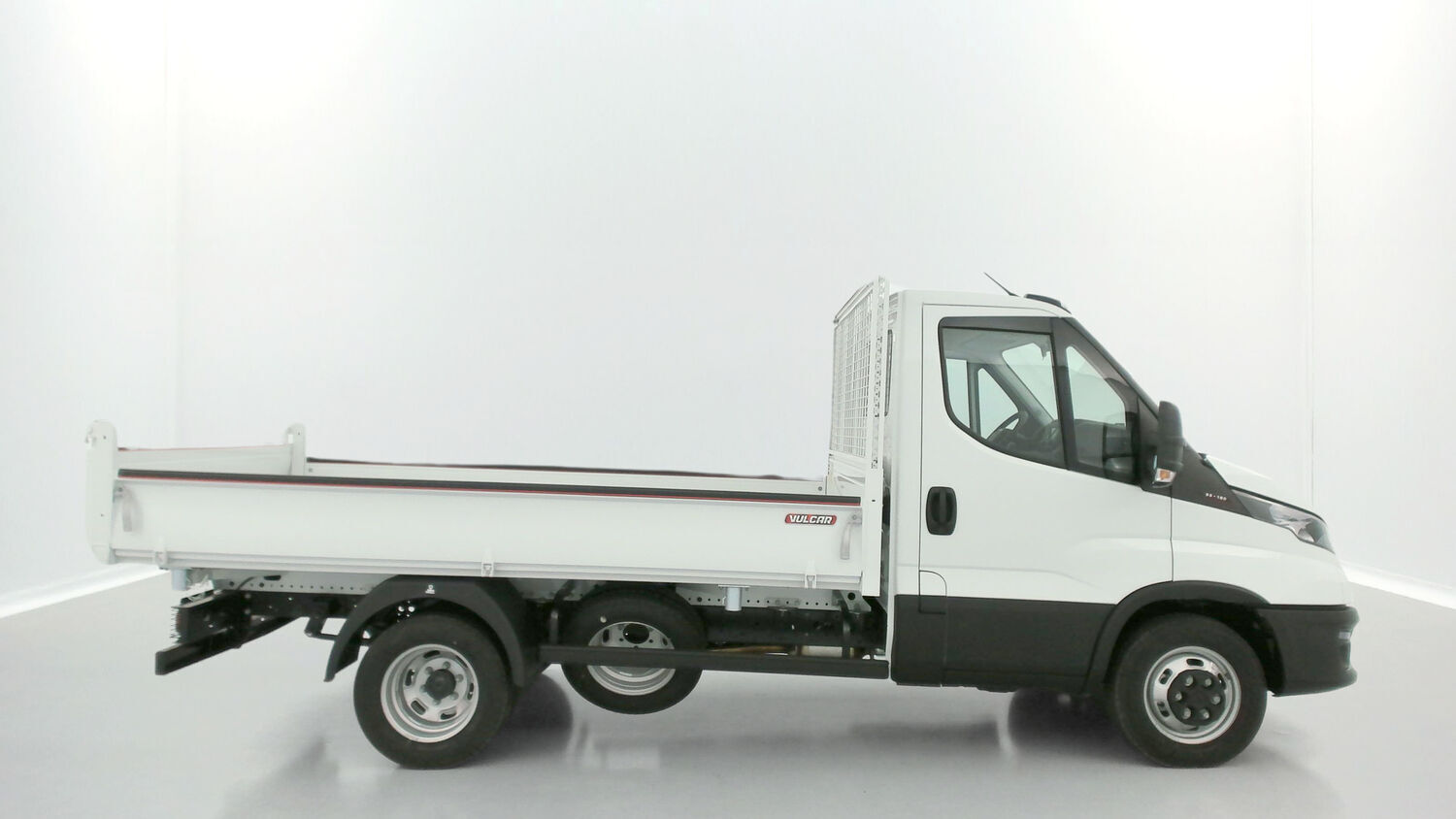 Iveco Daily - Image 16