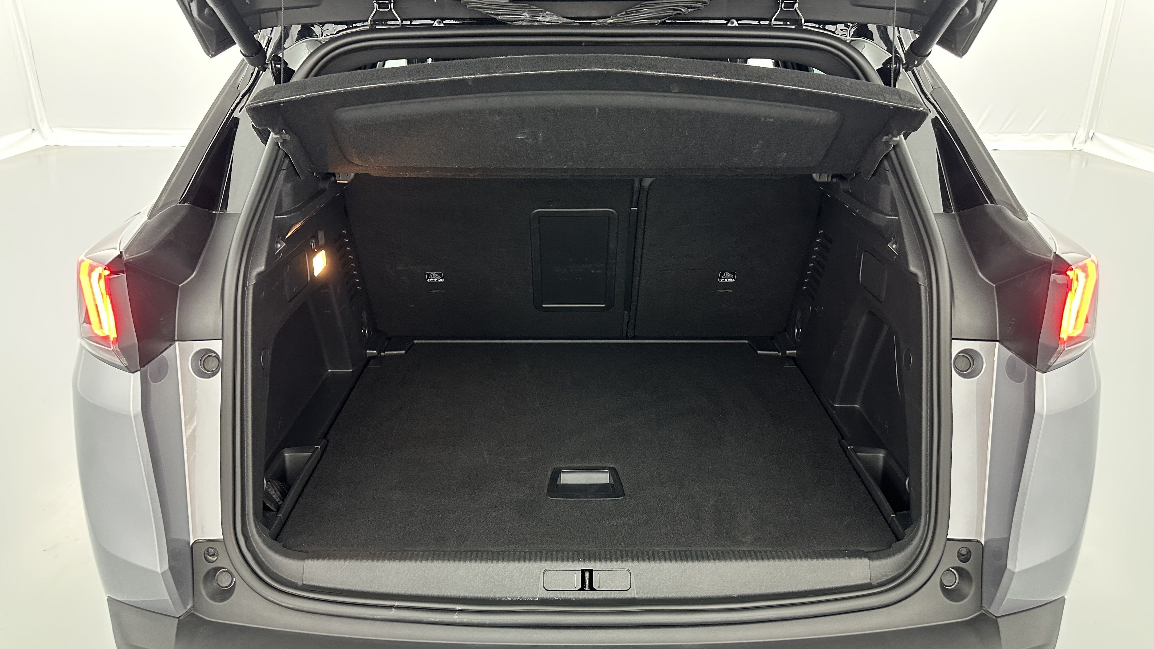 Peugeot 3008 - Image 10