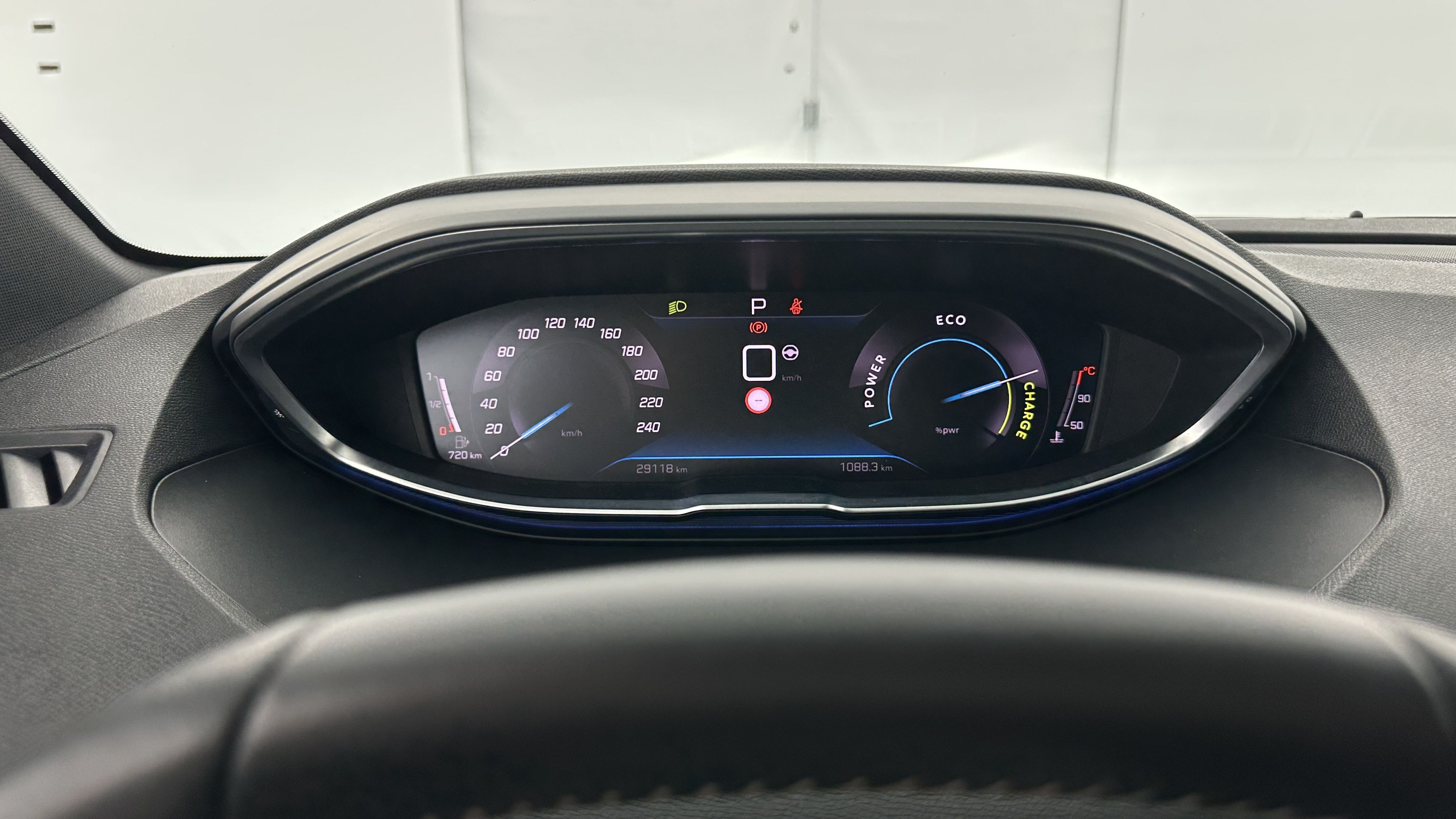 Peugeot 3008 - Image 13