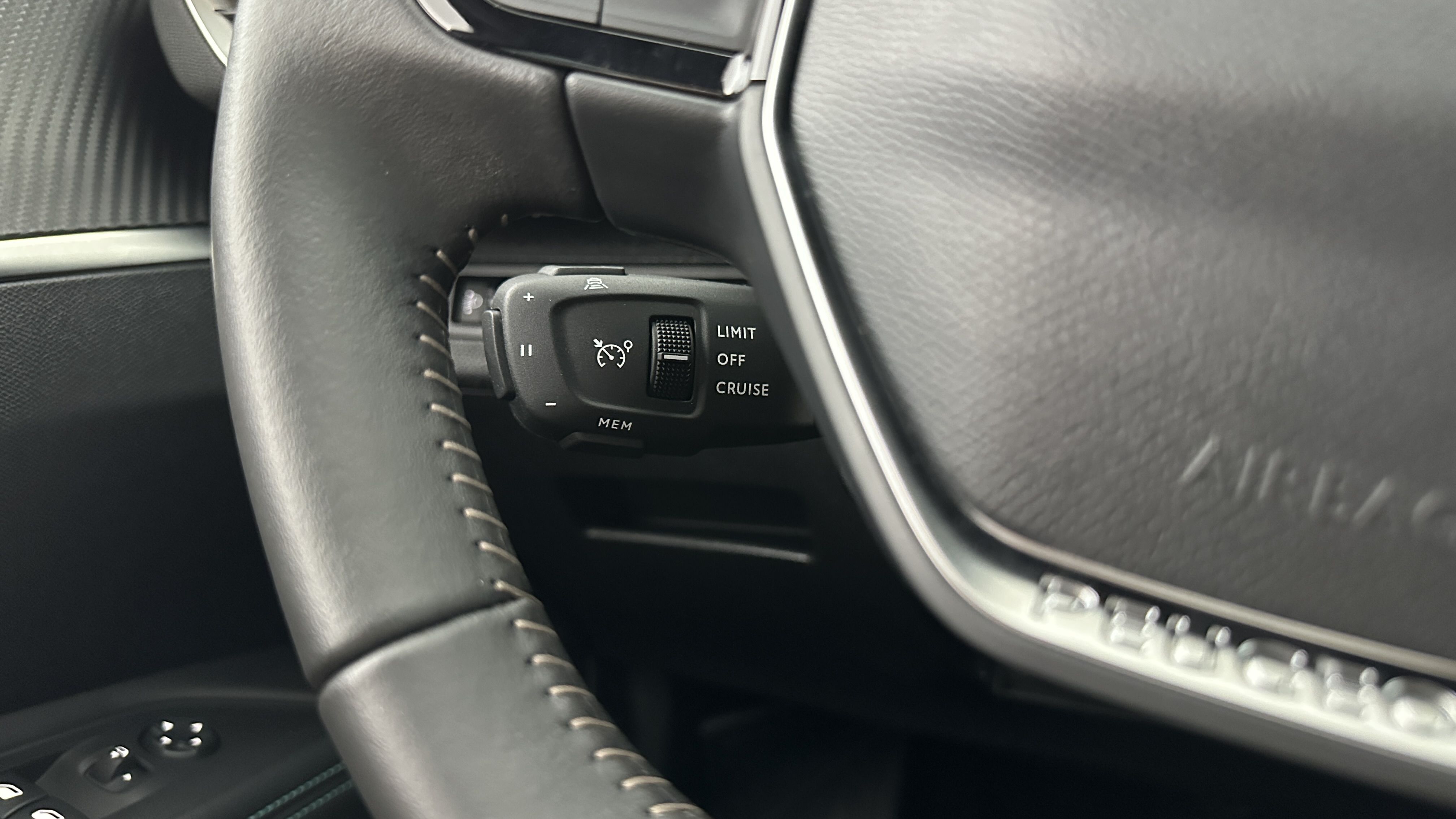 Peugeot 3008 - Image 20