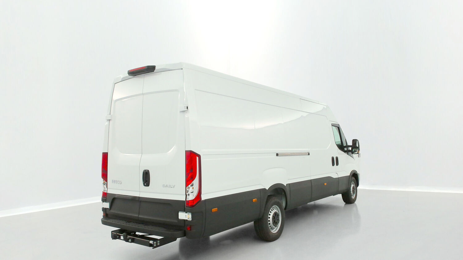 Iveco Daily - Image 14