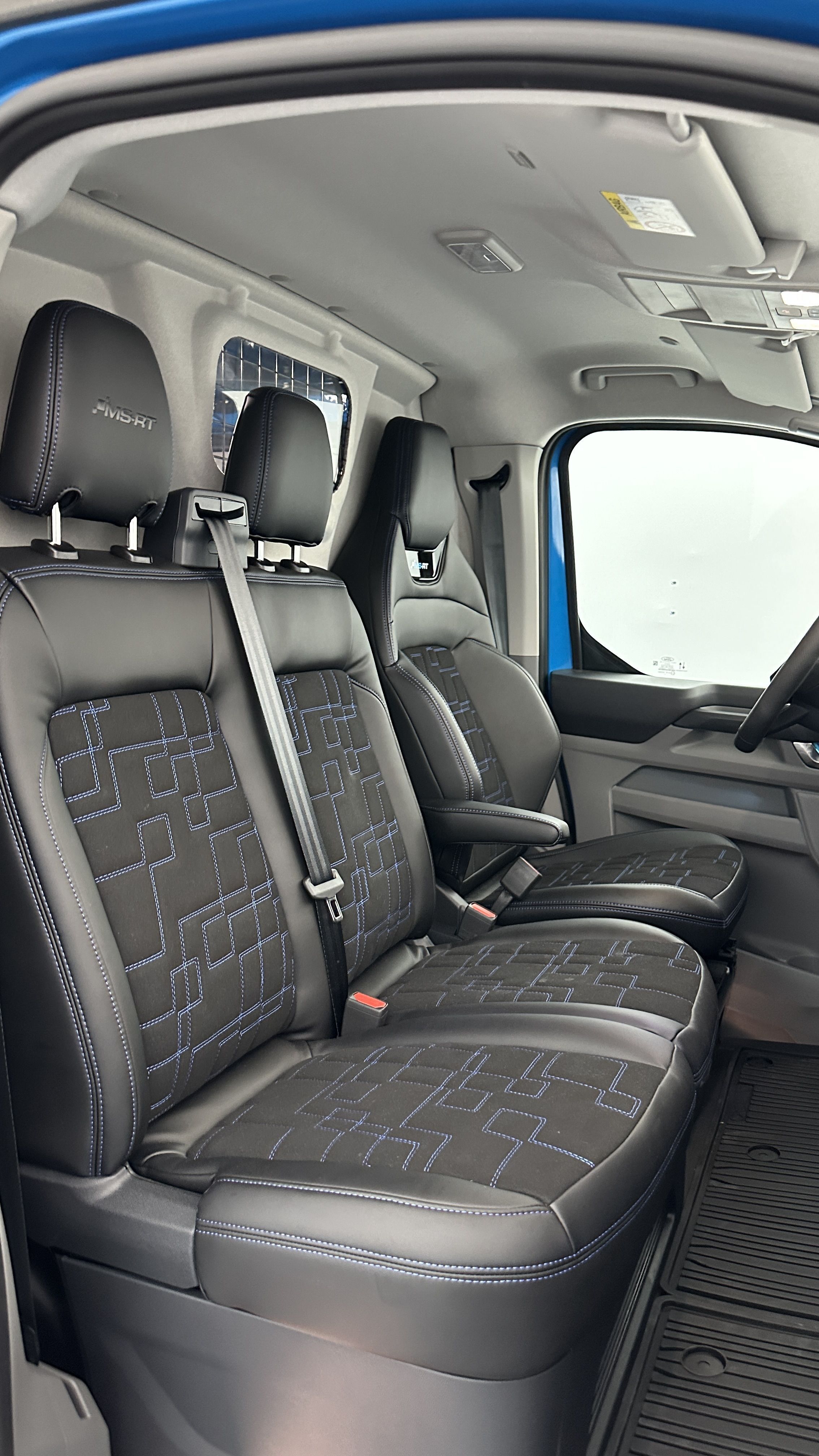 Ford Transit Custom Fourgon - Image 13