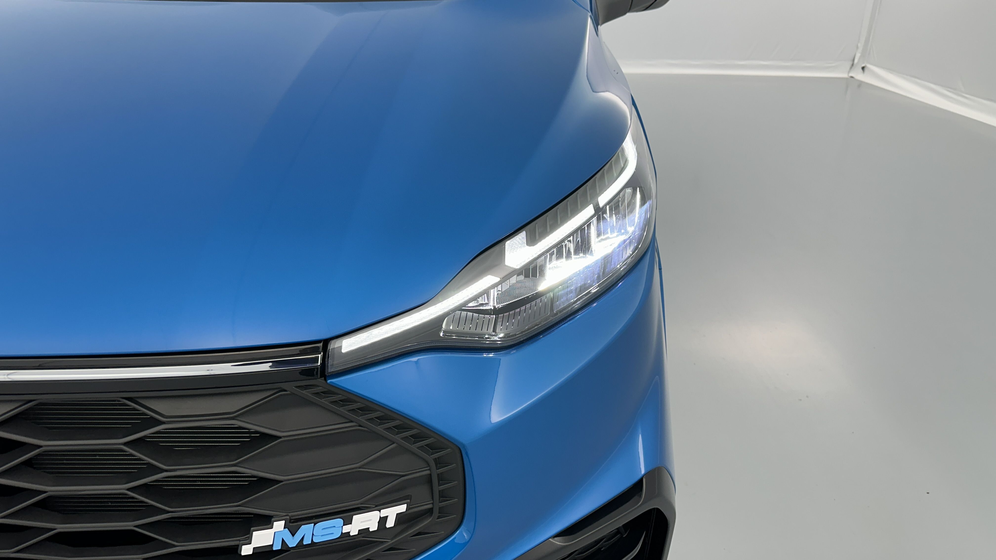 Ford Transit Custom Fourgon - Image 20