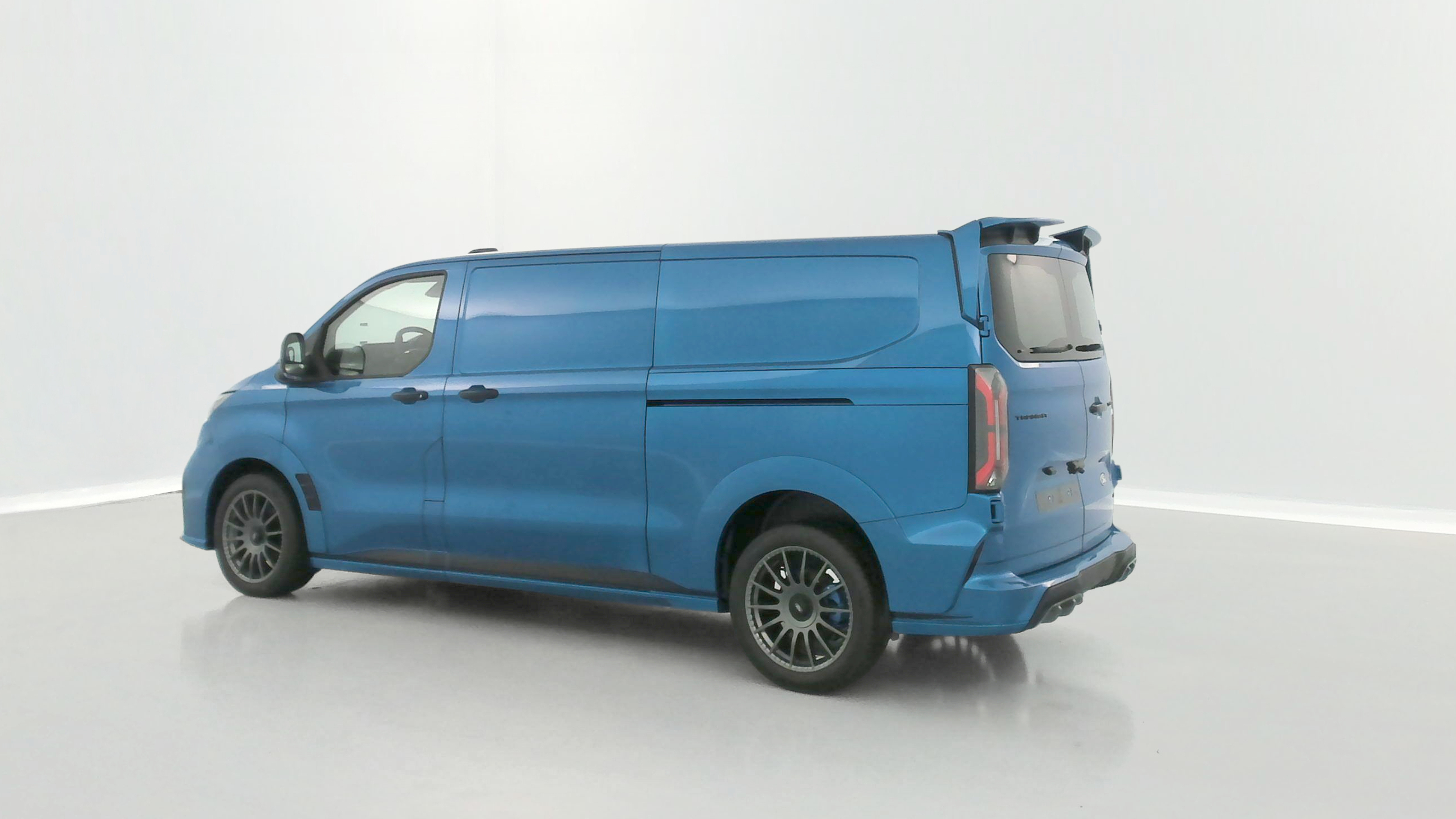 Ford Transit Custom Fourgon - Image 25