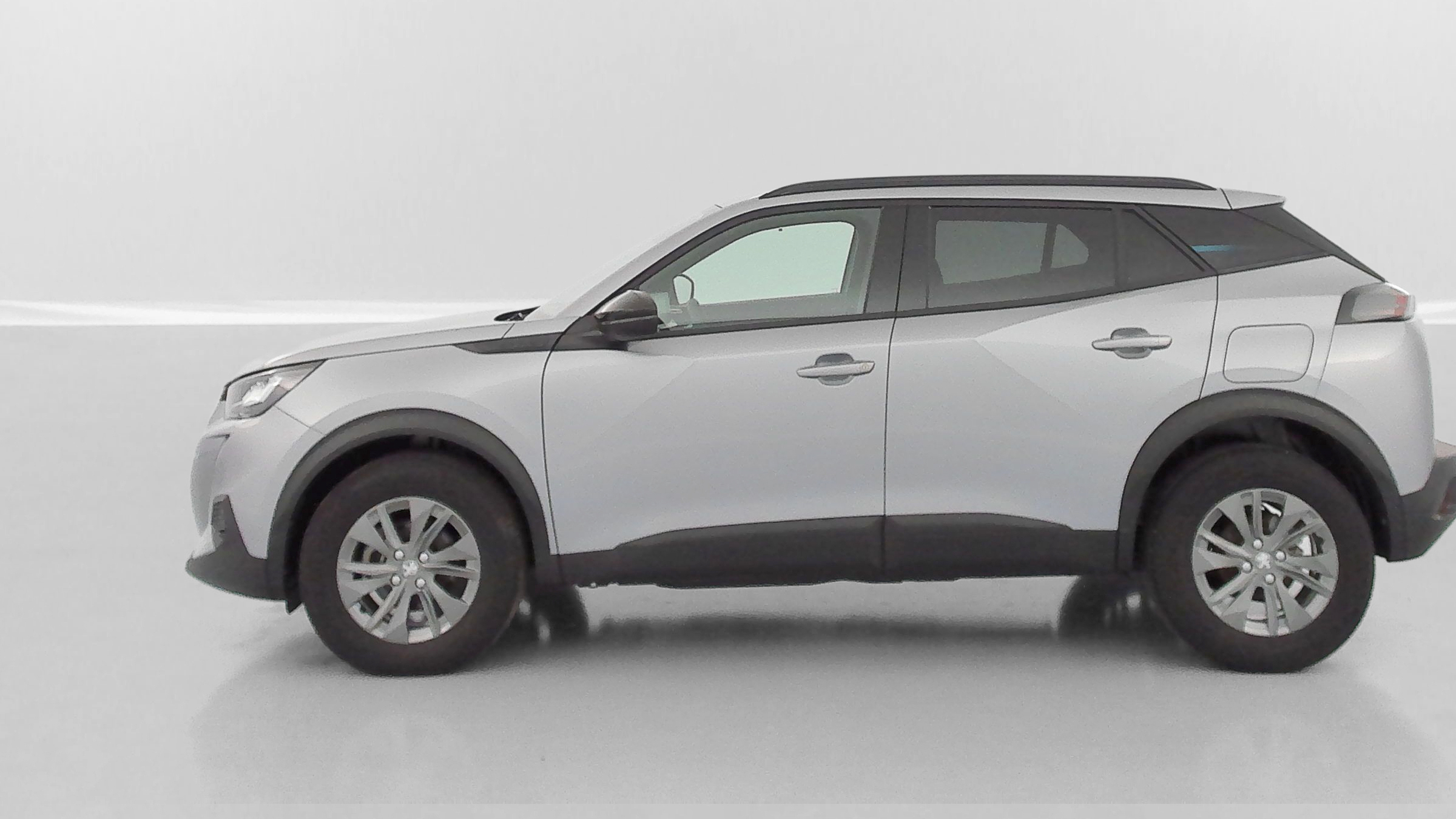 Peugeot 2008 - Image 4