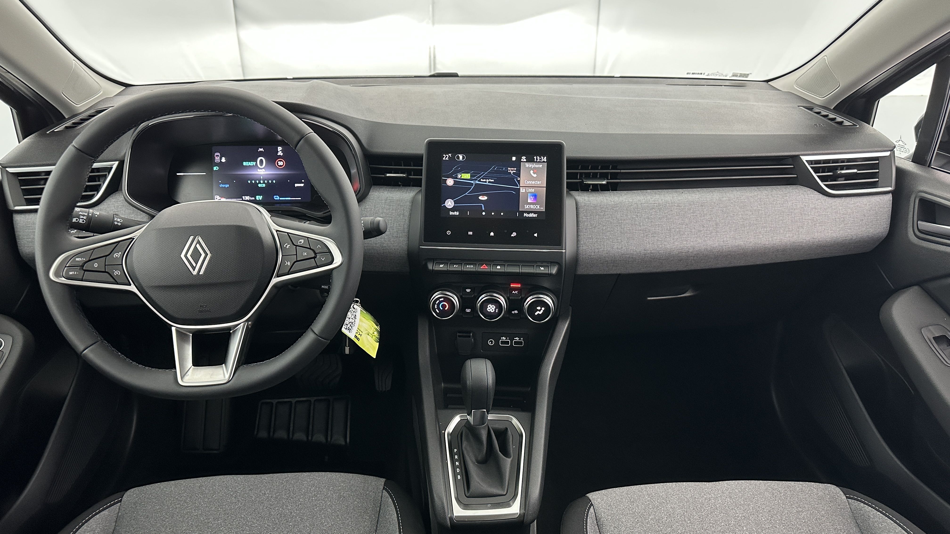 Renault Clio - Image 7