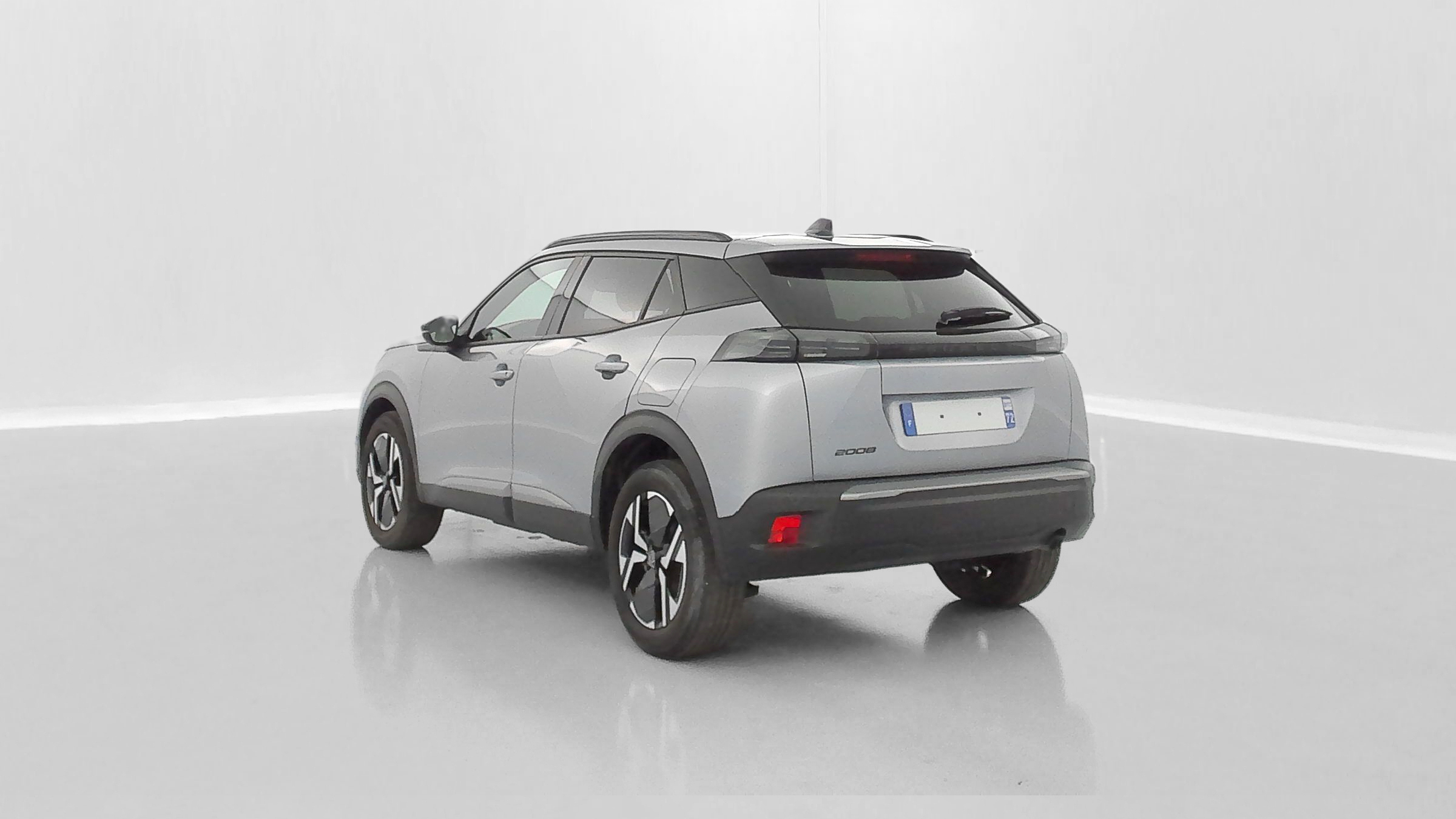 Peugeot 2008 - Image 5