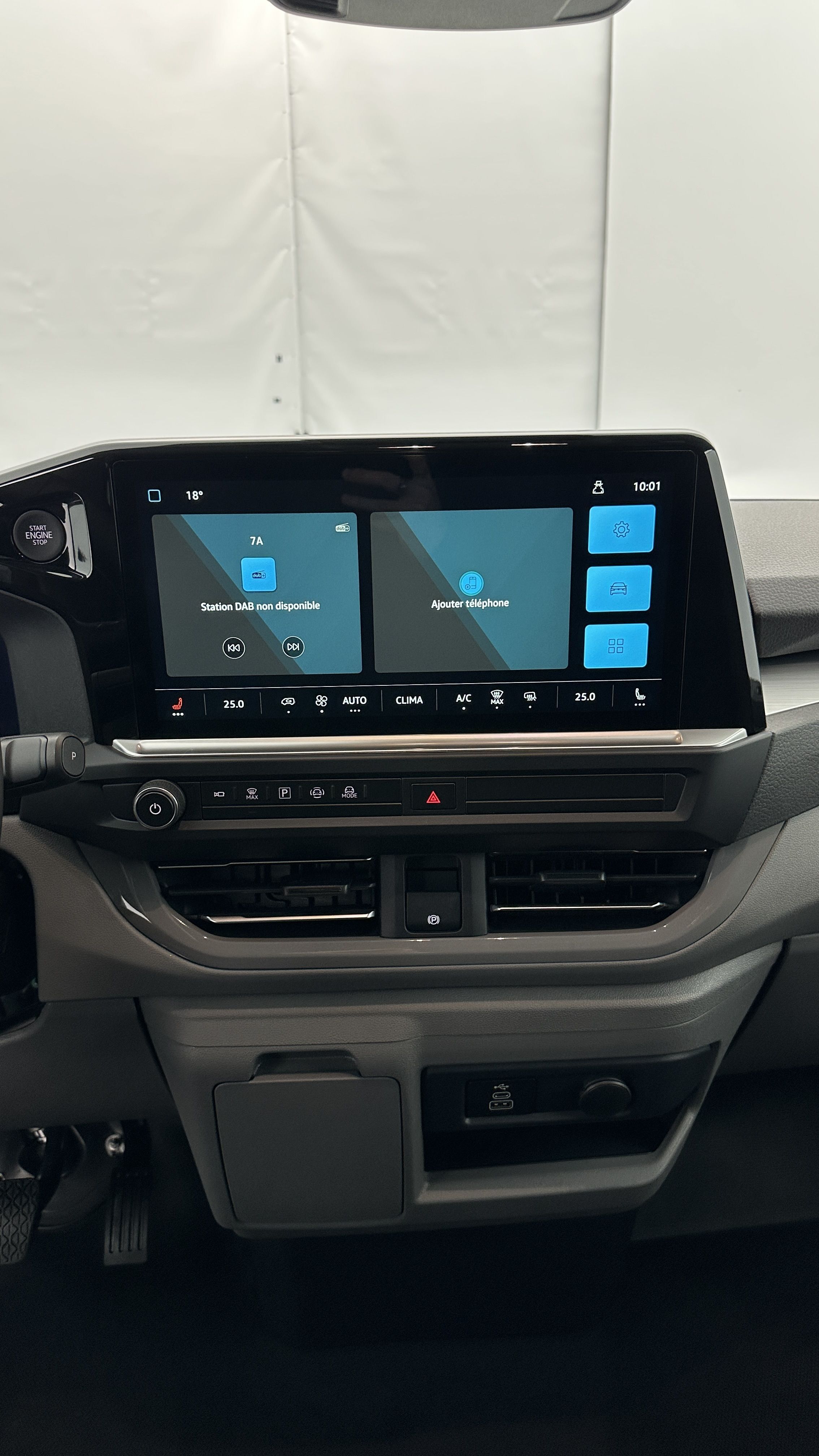 Volkswagen TRANSPORTER PROCAB - Image 12