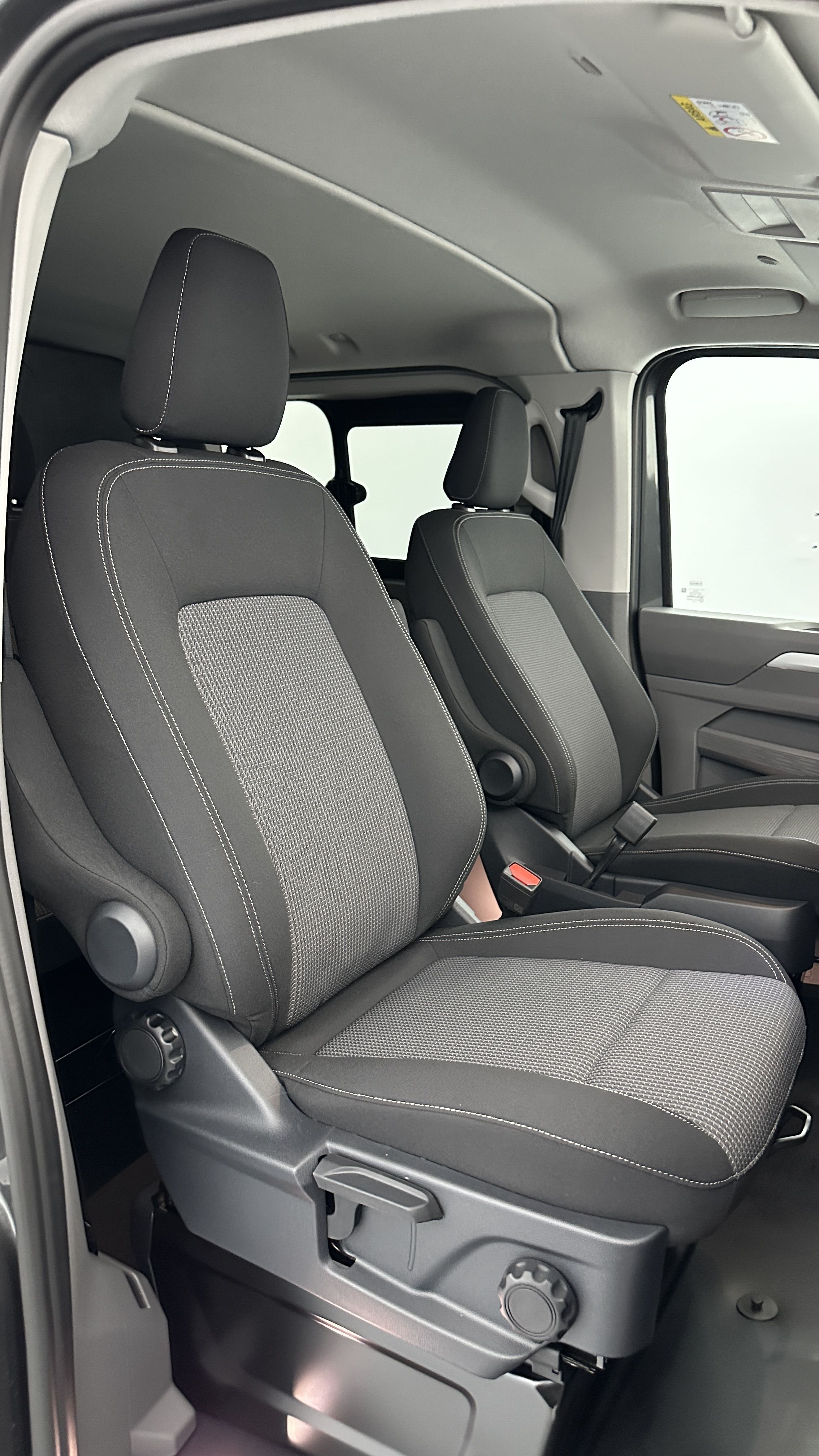 Volkswagen TRANSPORTER PROCAB - Image 13