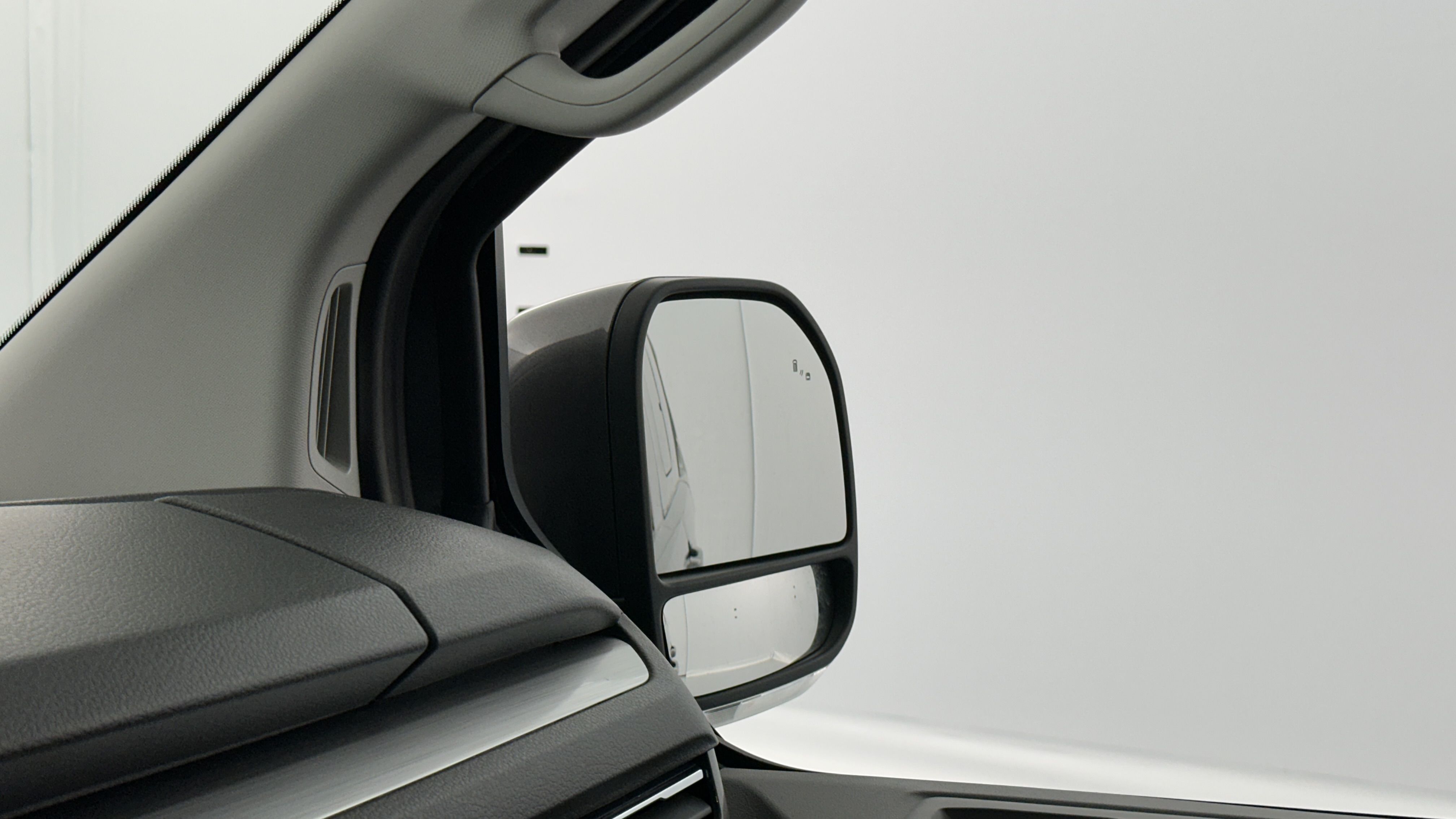 Volkswagen TRANSPORTER PROCAB - Image 16