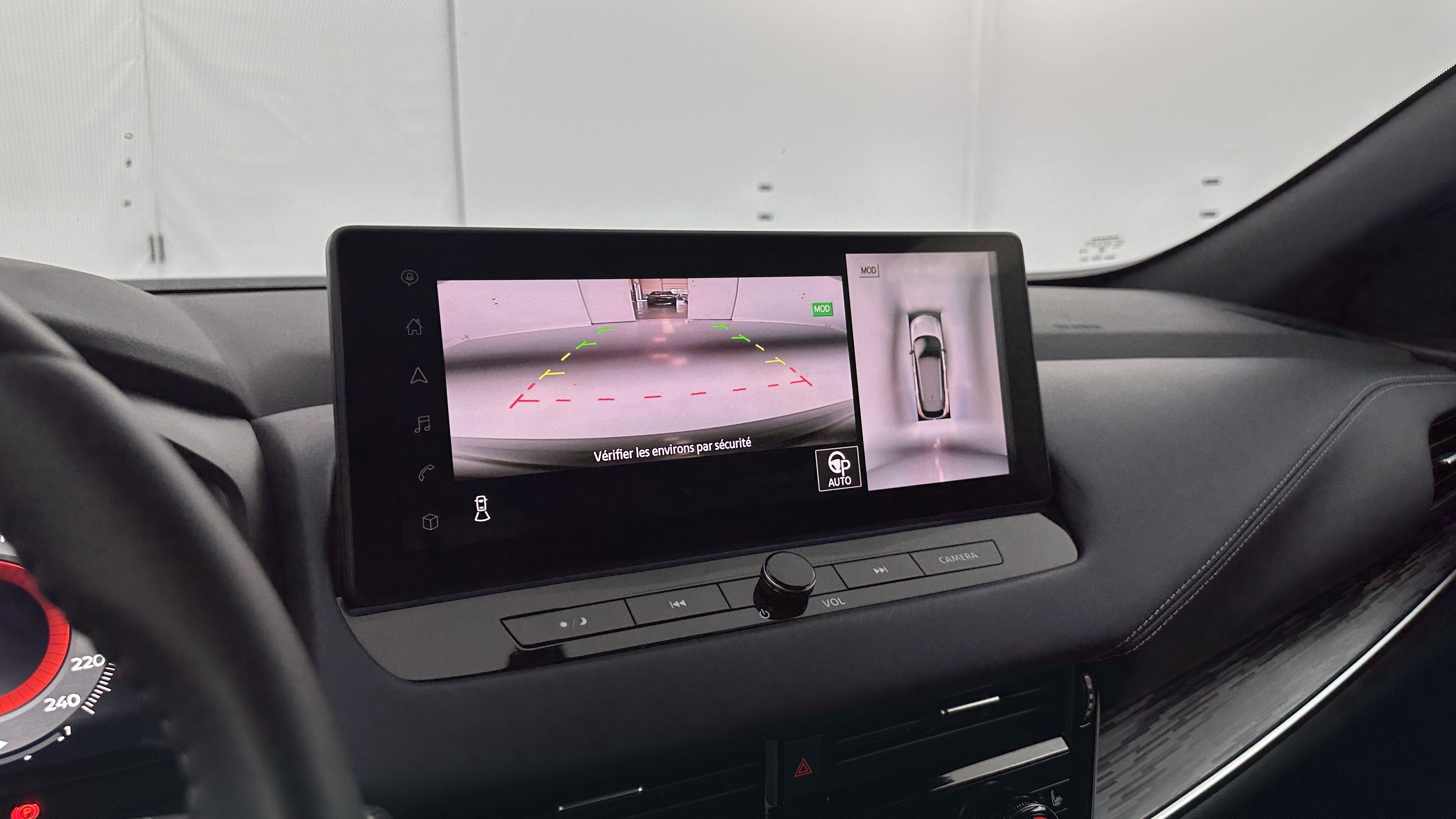 Nissan QASHQAI - Image 20