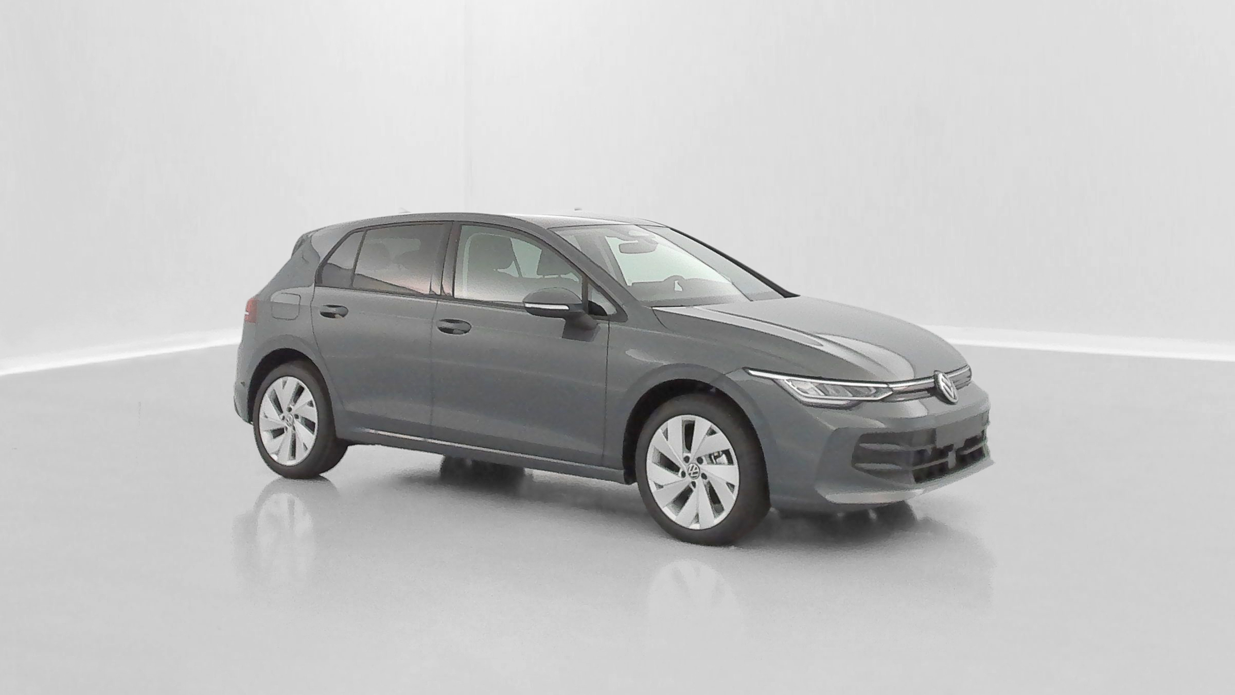 Volkswagen GOLF - Image 29