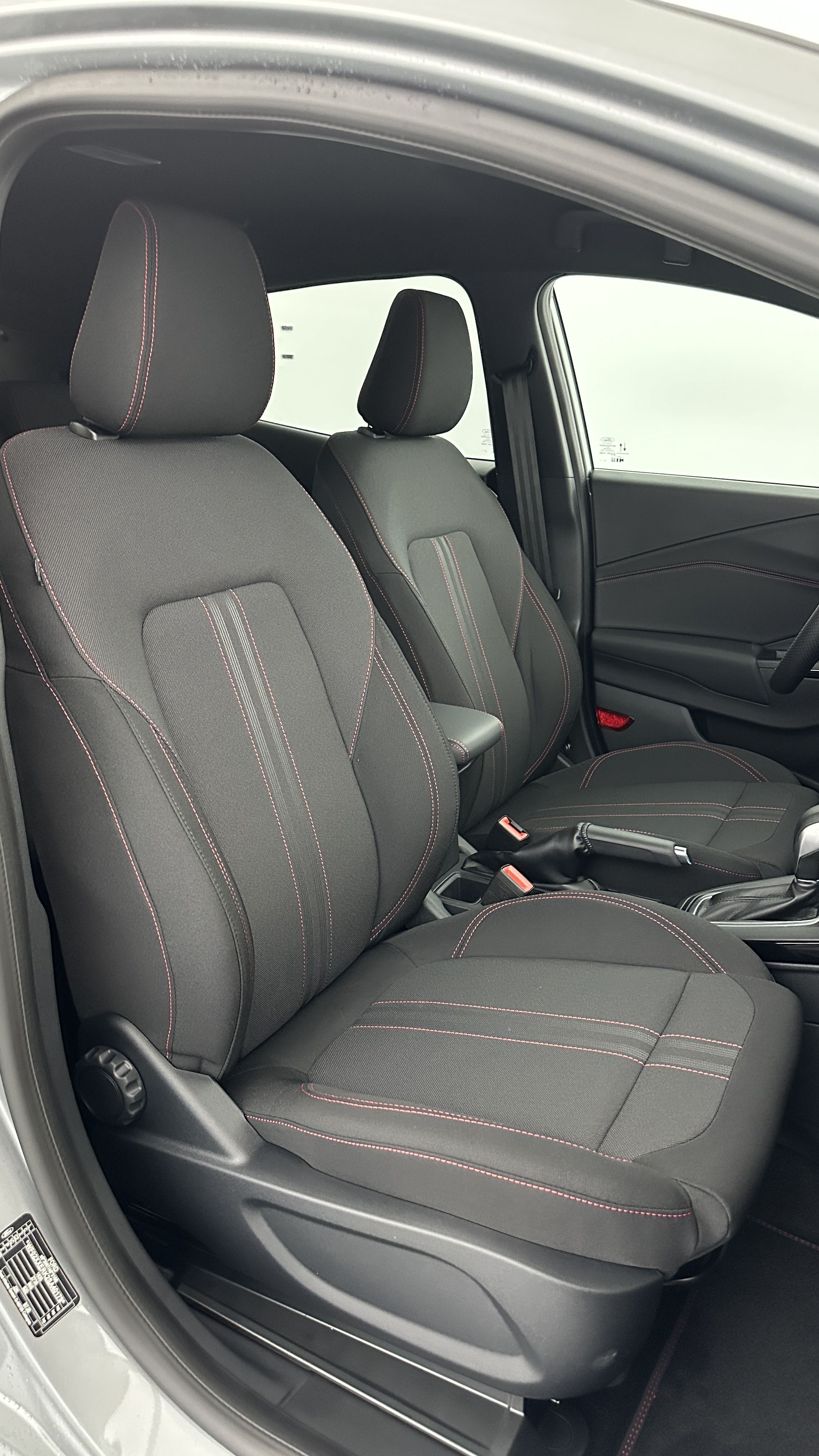 Ford PUMA - Image 17