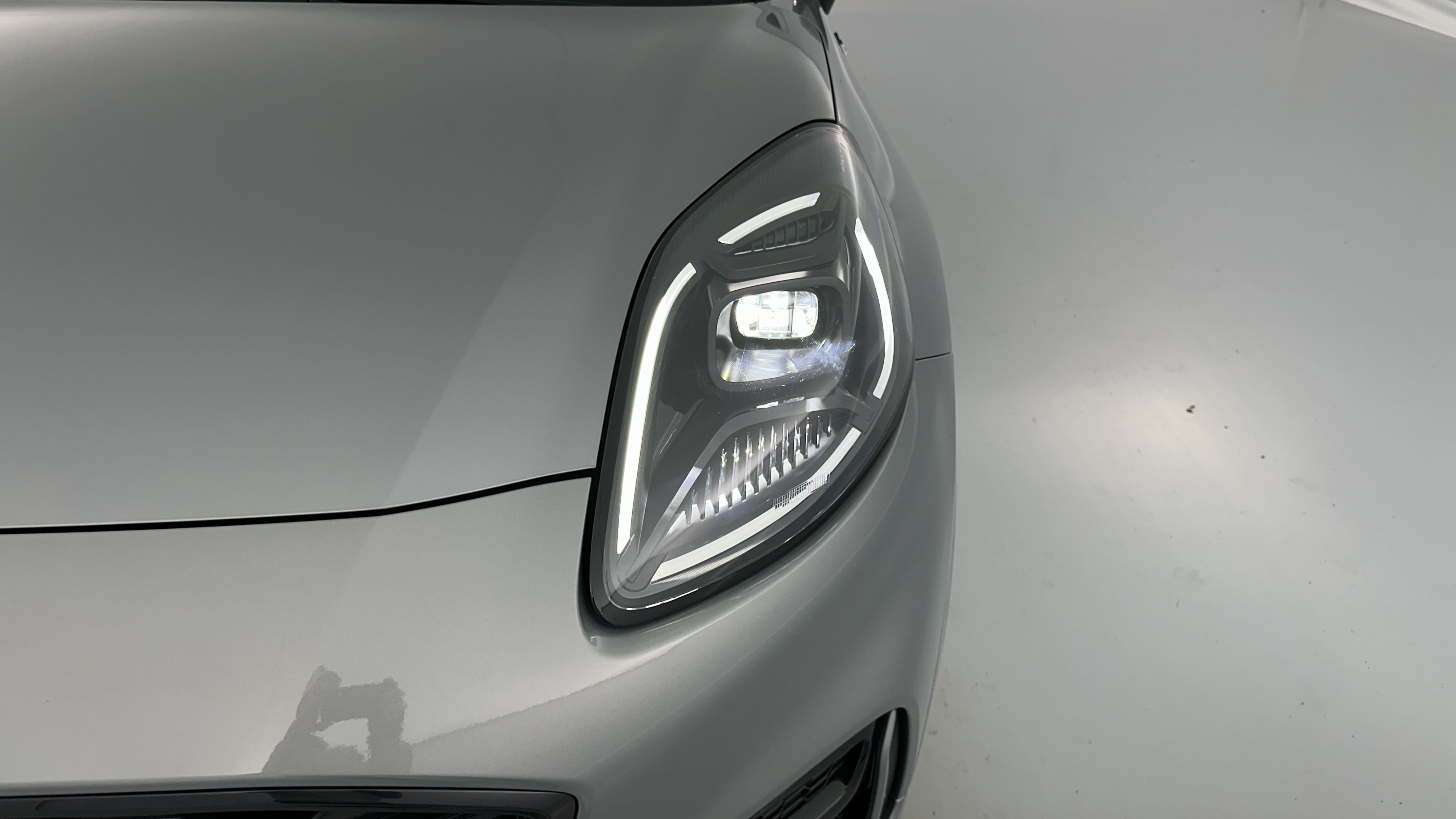 Ford PUMA - Image 22