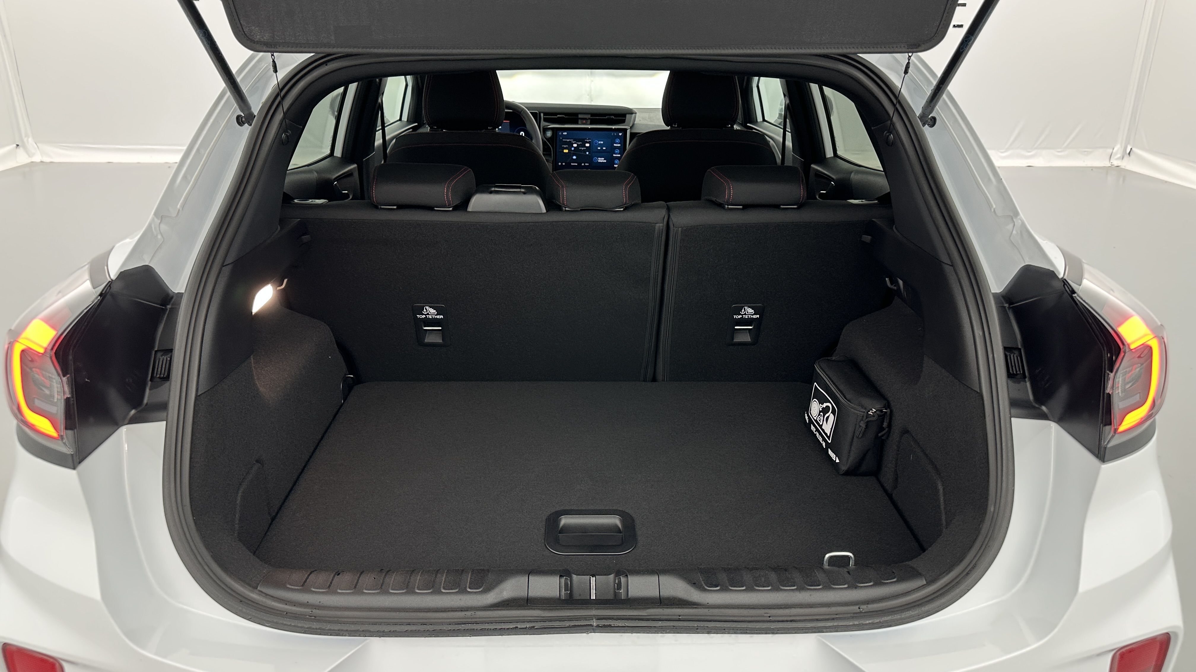 Ford PUMA - Image 10