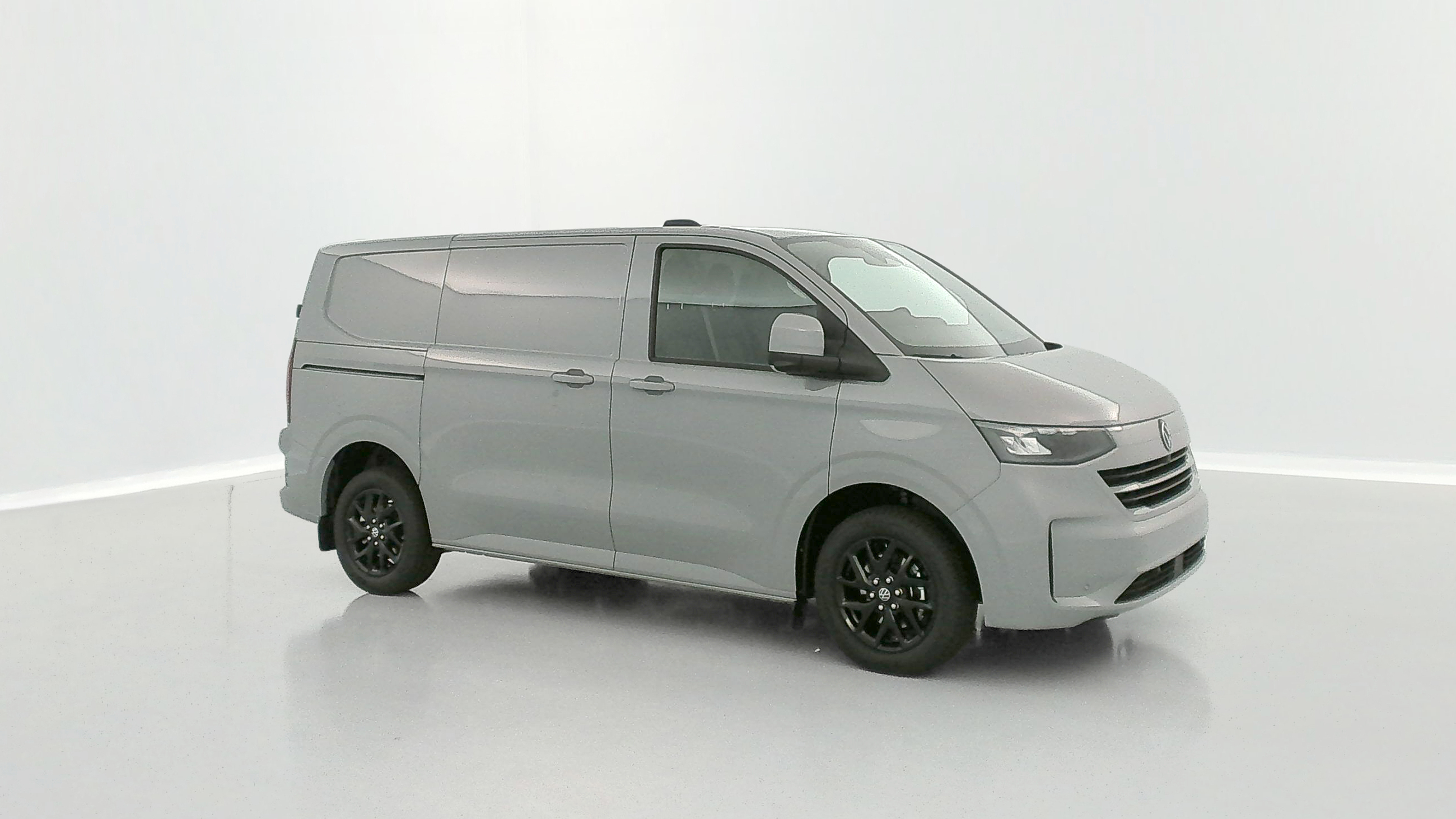 Volkswagen Transporter - Image 26