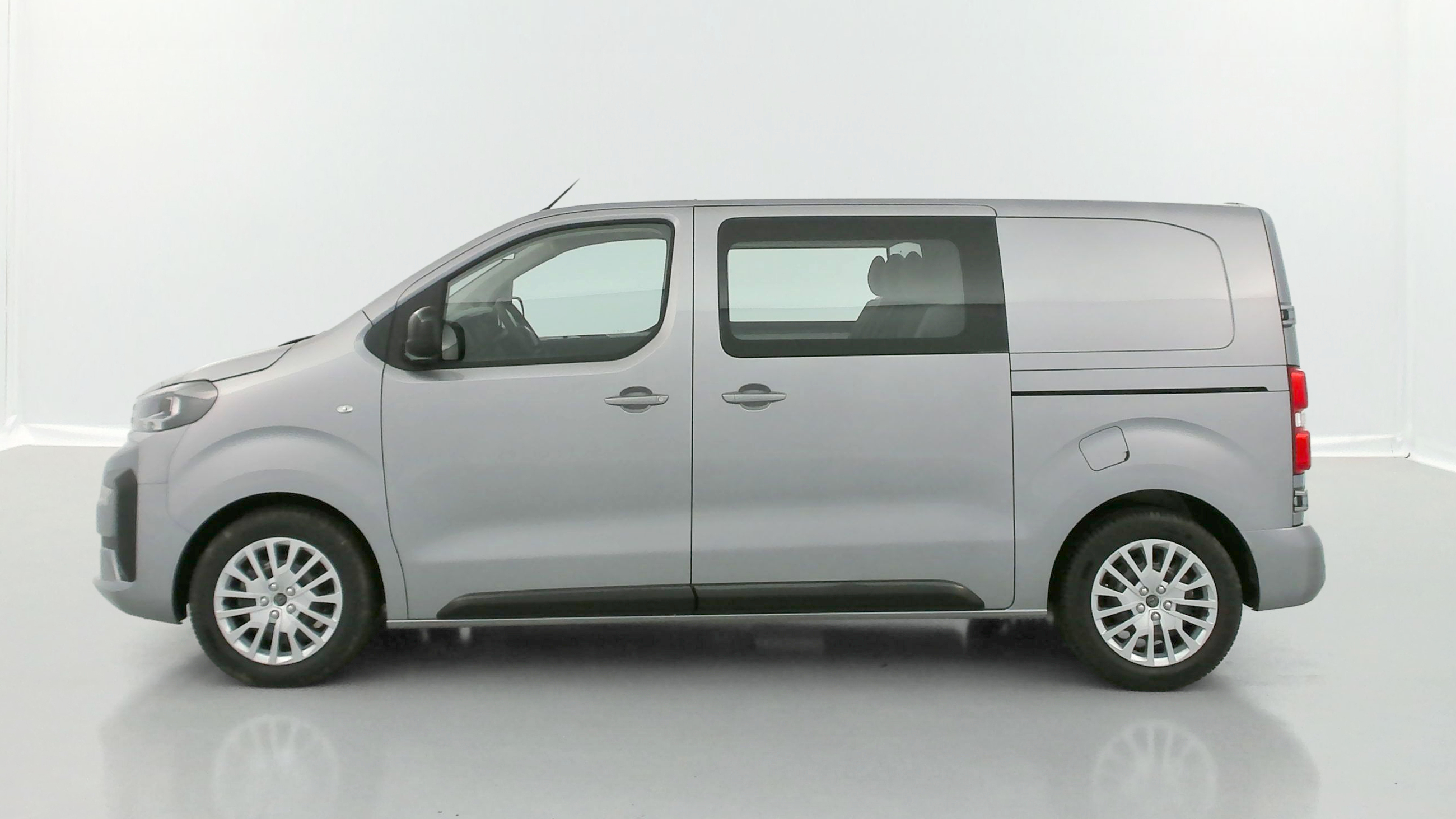 Peugeot Expert Cabine Approfondie - Image 4