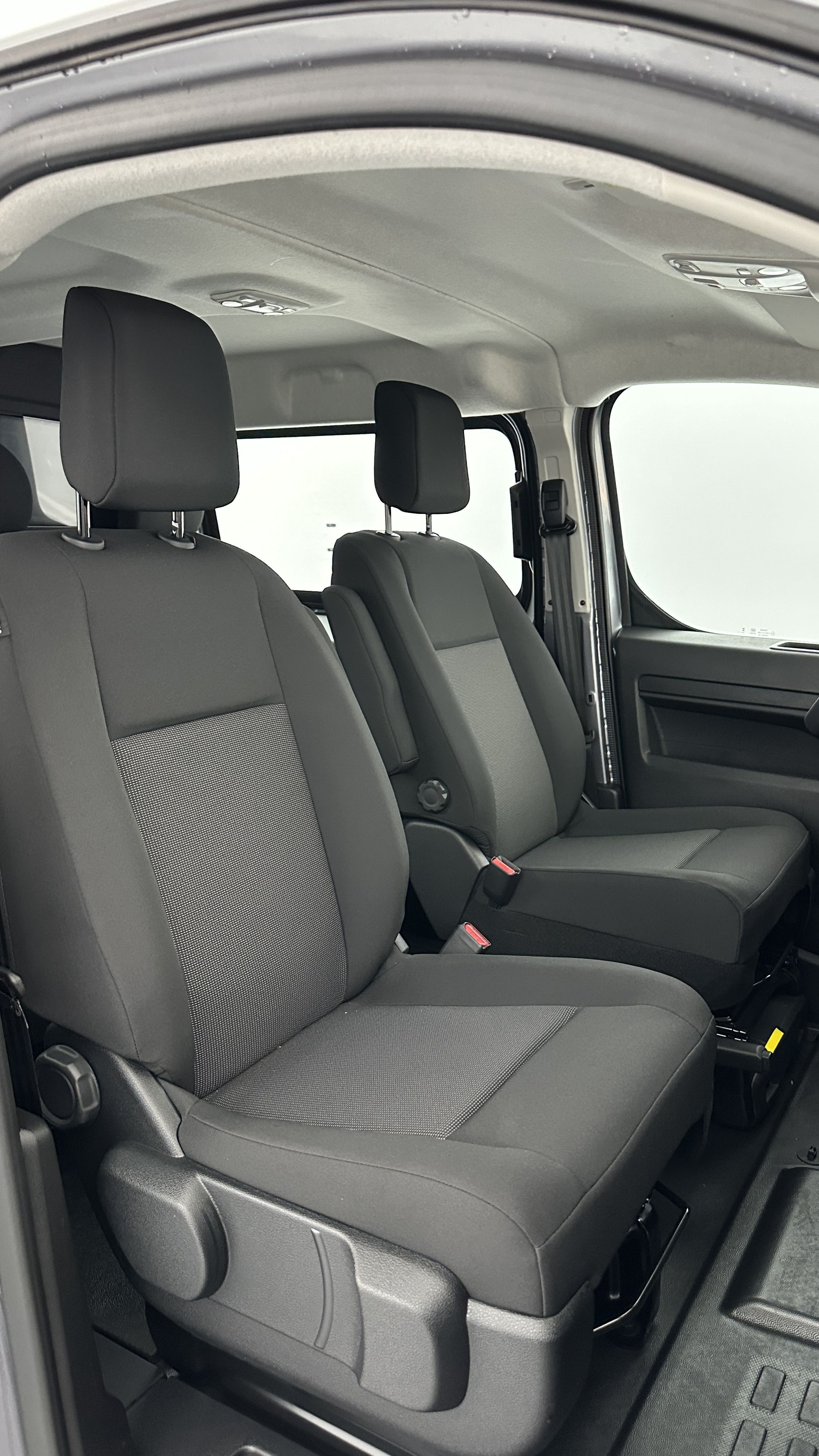 Peugeot Expert Cabine Approfondie - Image 12