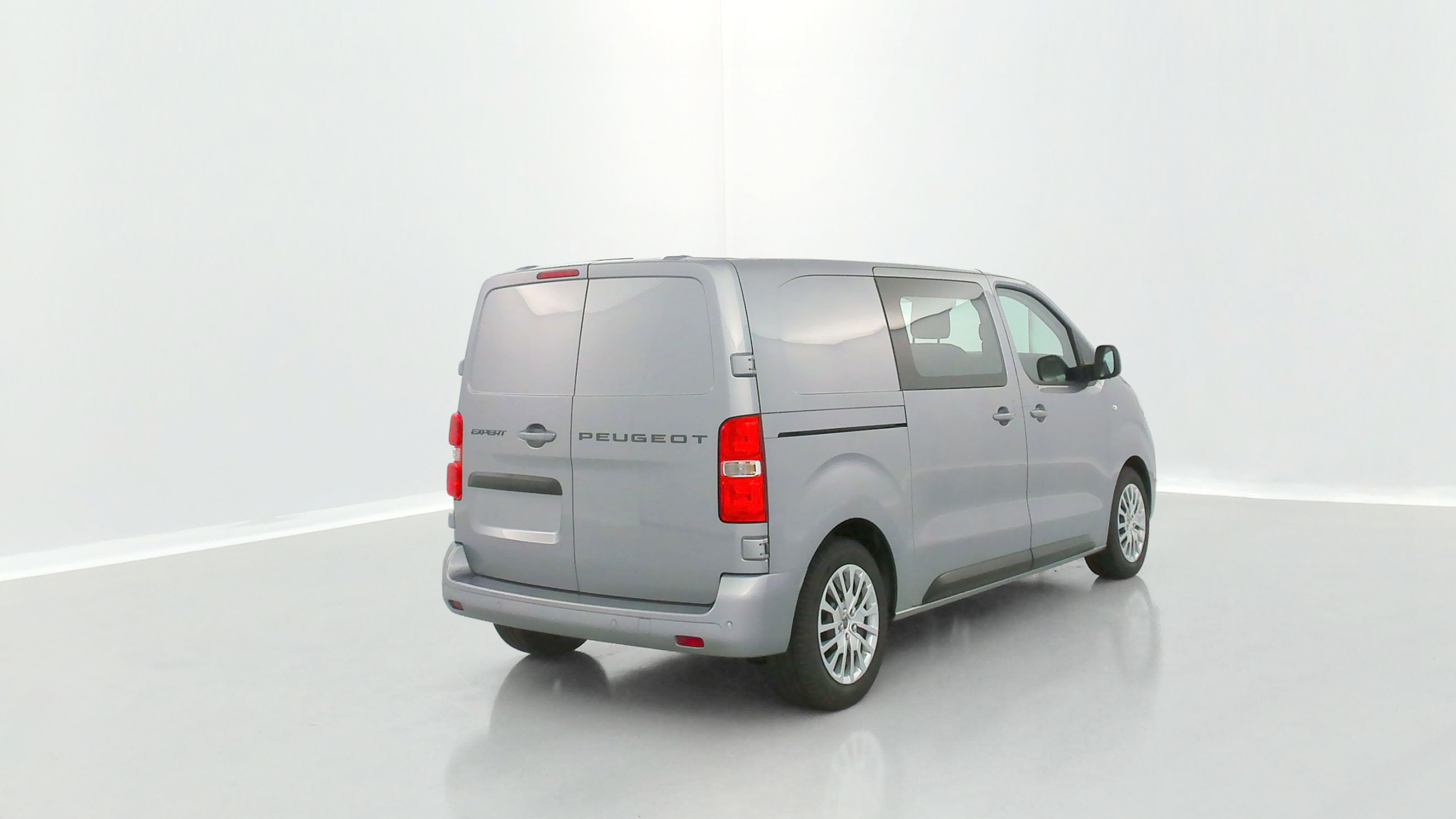 Peugeot Expert Cabine Approfondie - Image 17