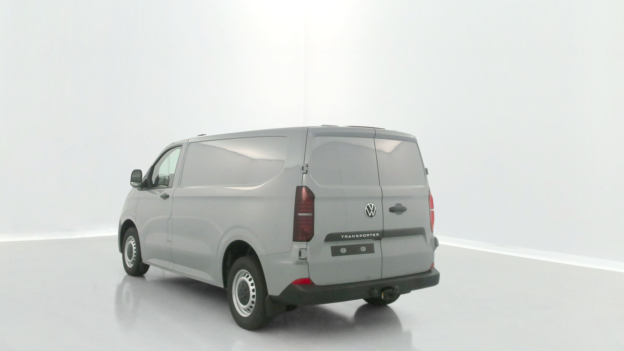 Volkswagen Transporter - Image 5