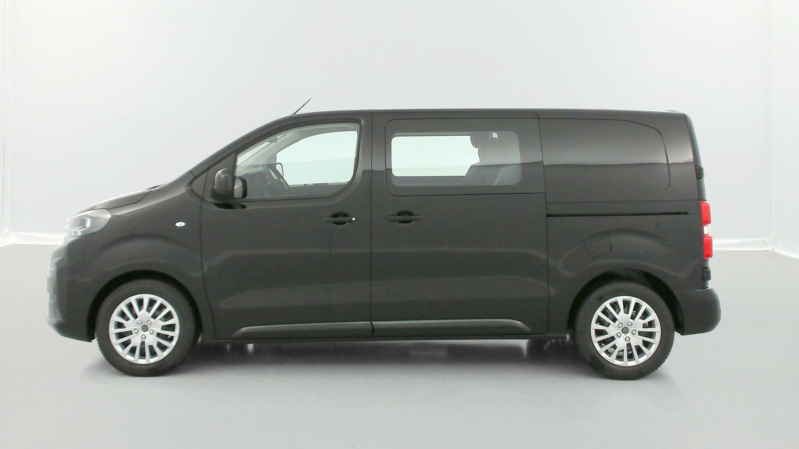 Peugeot Expert Cabine Approfondie - Image 4