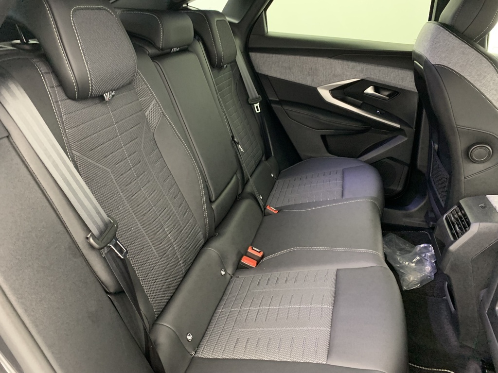 Peugeot 3008 - Image 10