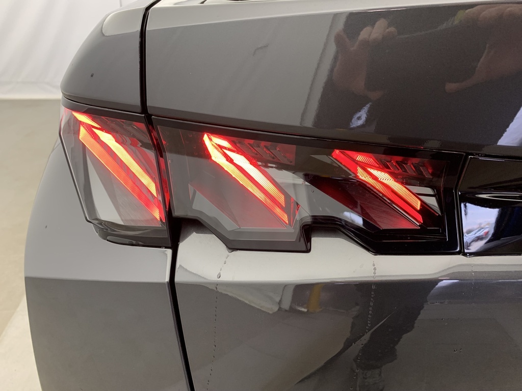 Peugeot 3008 - Image 13