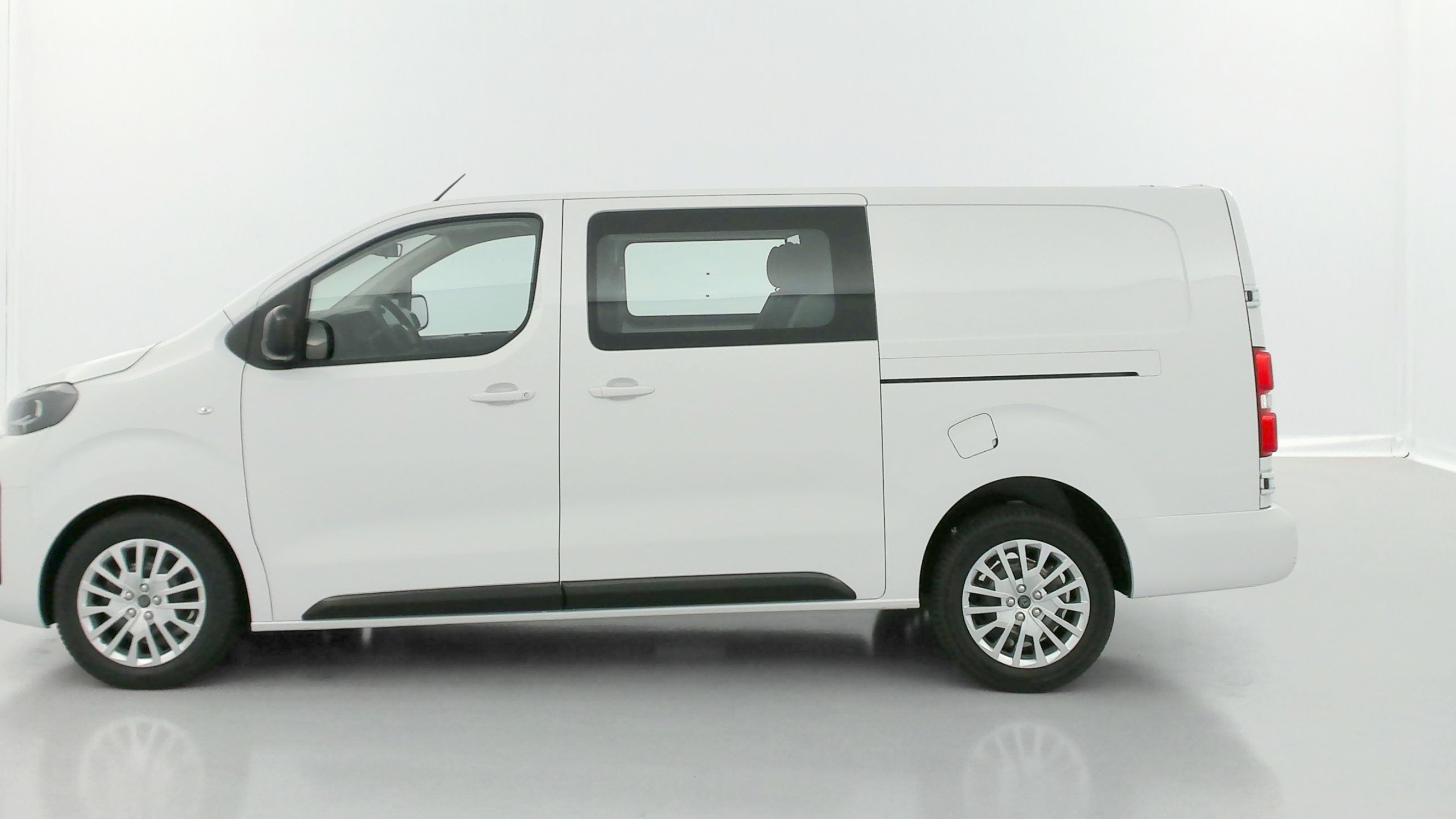 Peugeot Expert Cabine Approfondie - Image 4